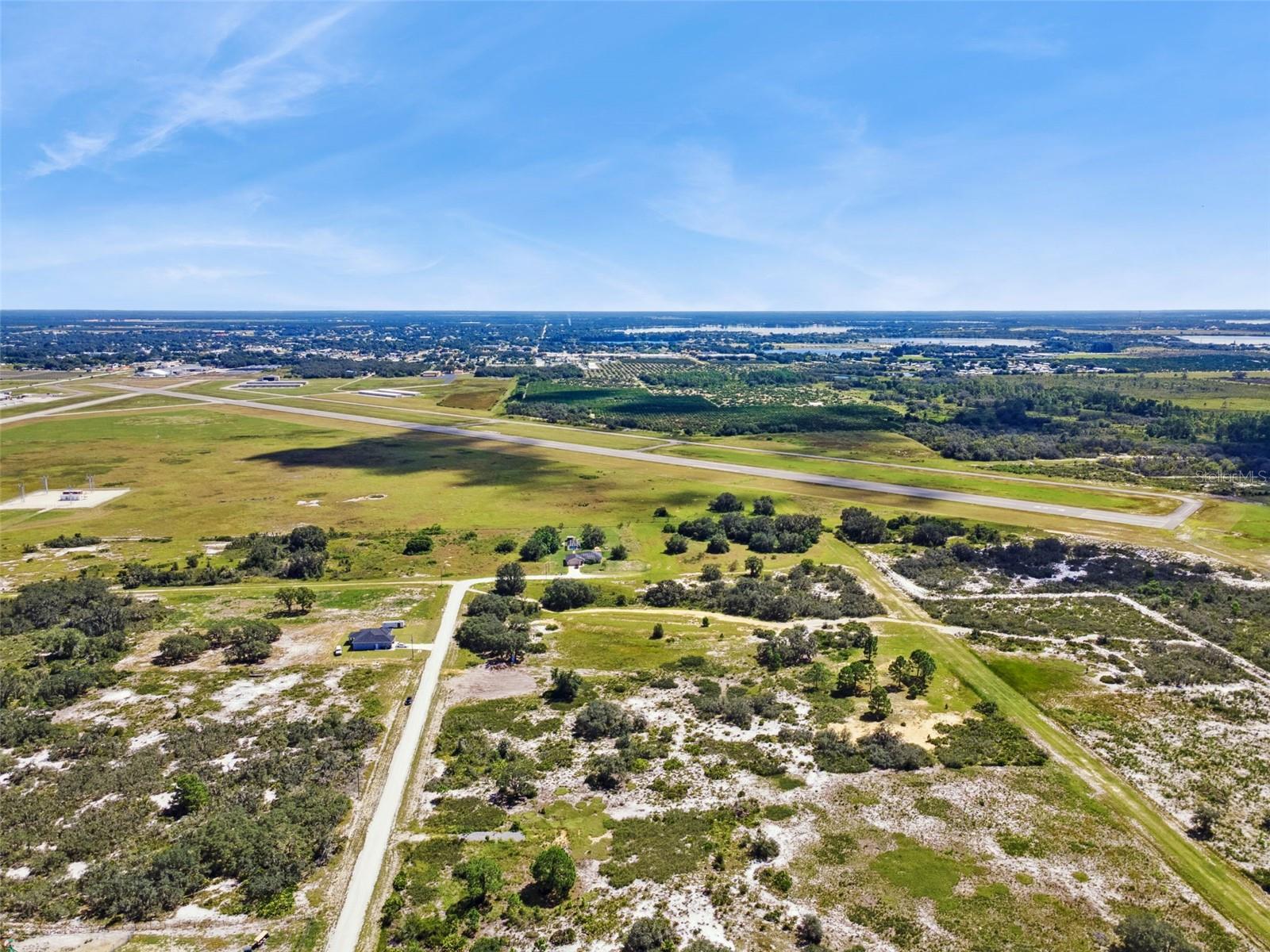 2253 W SHULA RD, AVON PARK, FL — photo 13