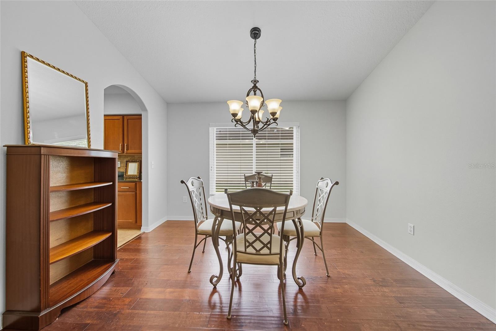 9427 ROLLING CIR, SAN ANTONIO, FL — photo 9