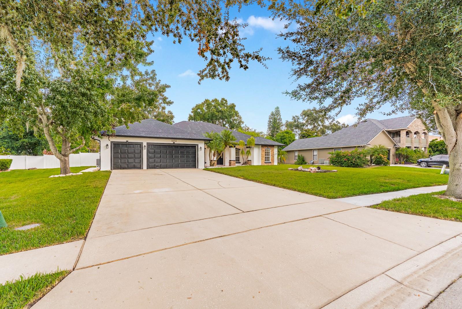 1670 TAYLOR RIDGE LOOP, KISSIMMEE, FL — photo 2