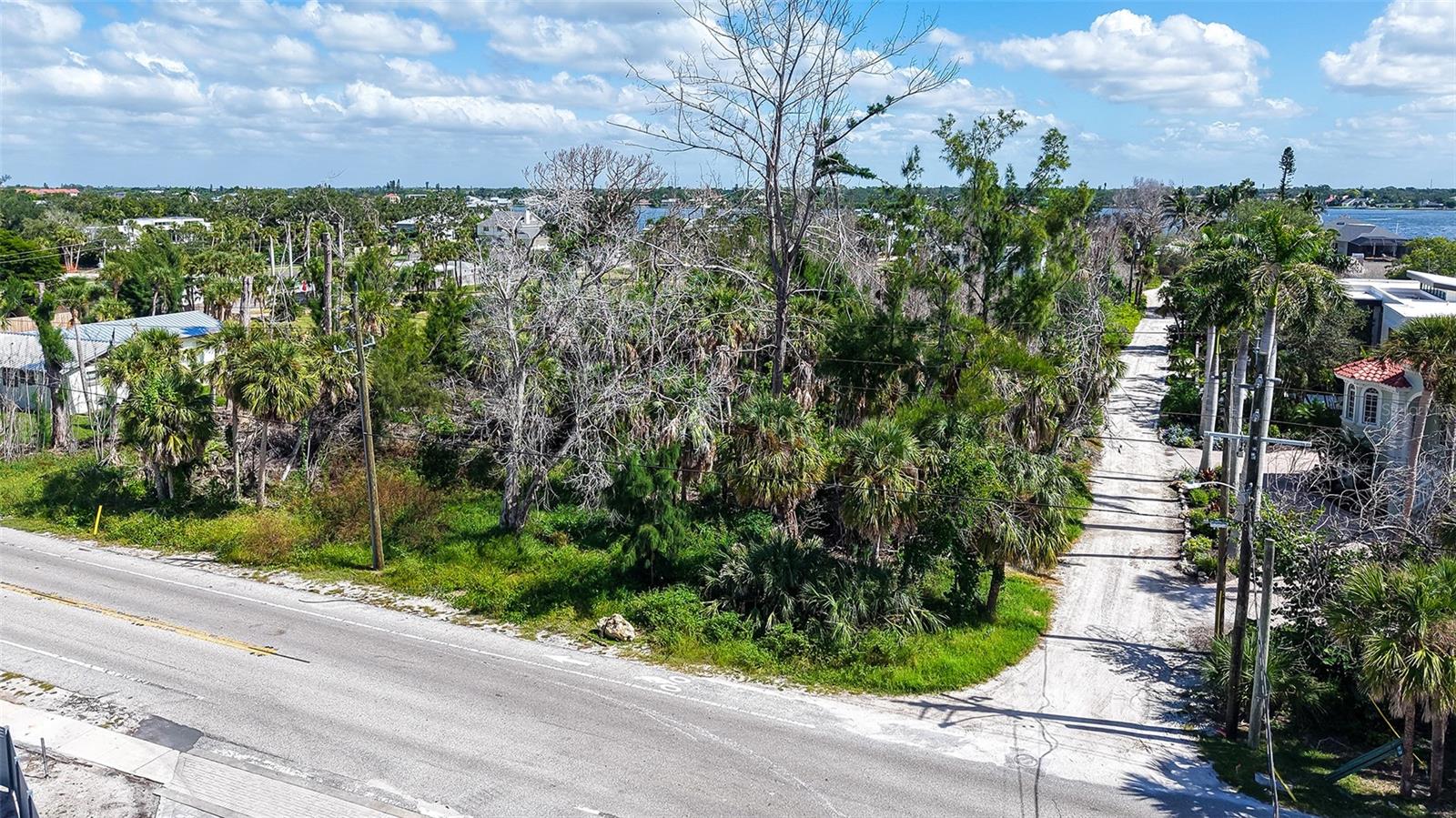 7401-A MIDNIGHT PASS RD #A, SARASOTA, FL — photo 10