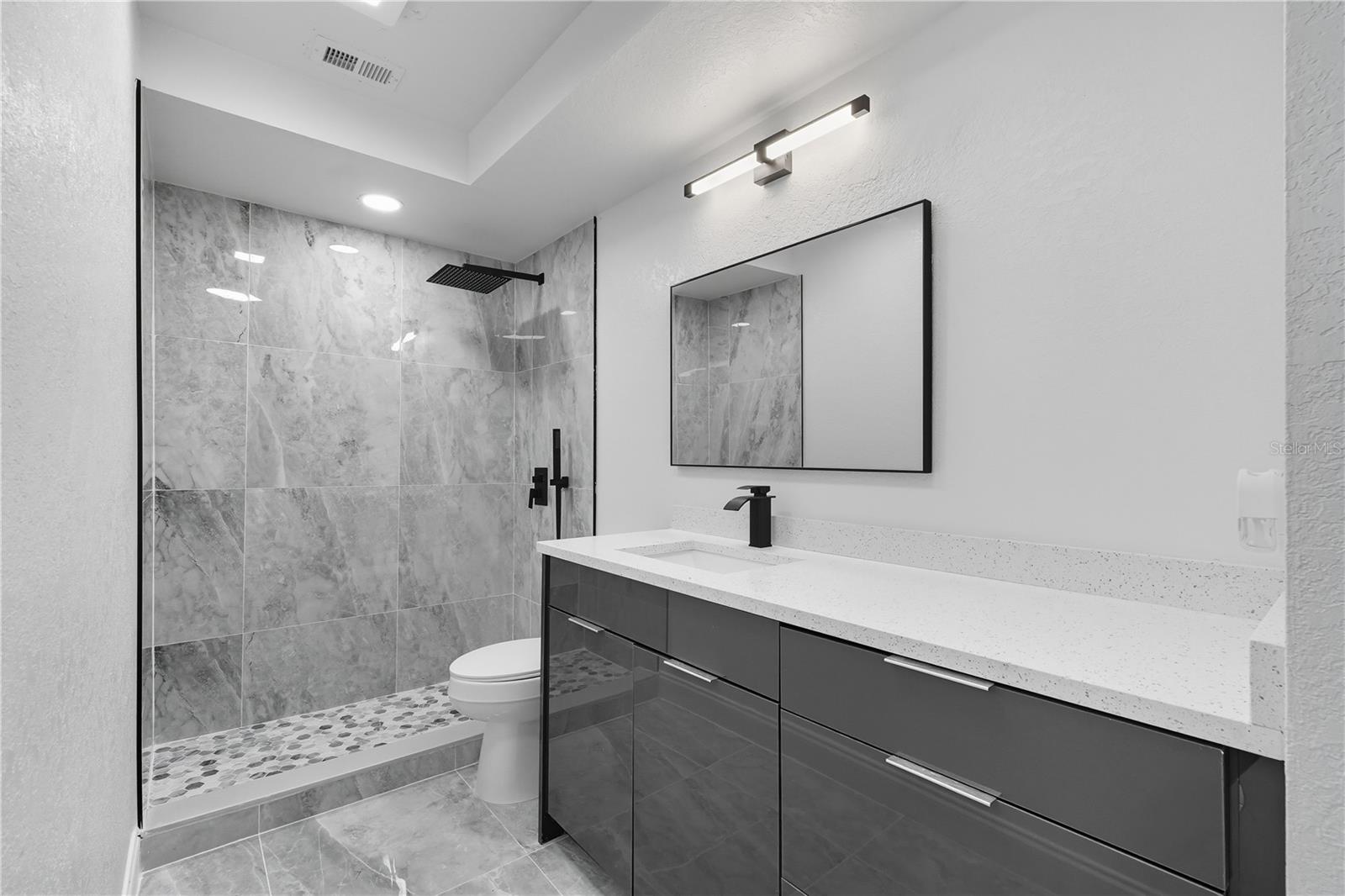 577 WATERFALL DR, SPRING HILL, FL — photo 23