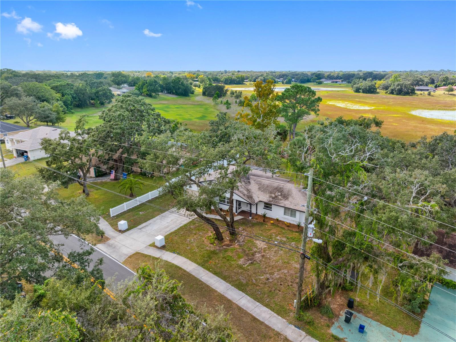 577 WATERFALL DR, SPRING HILL, FL — photo 42