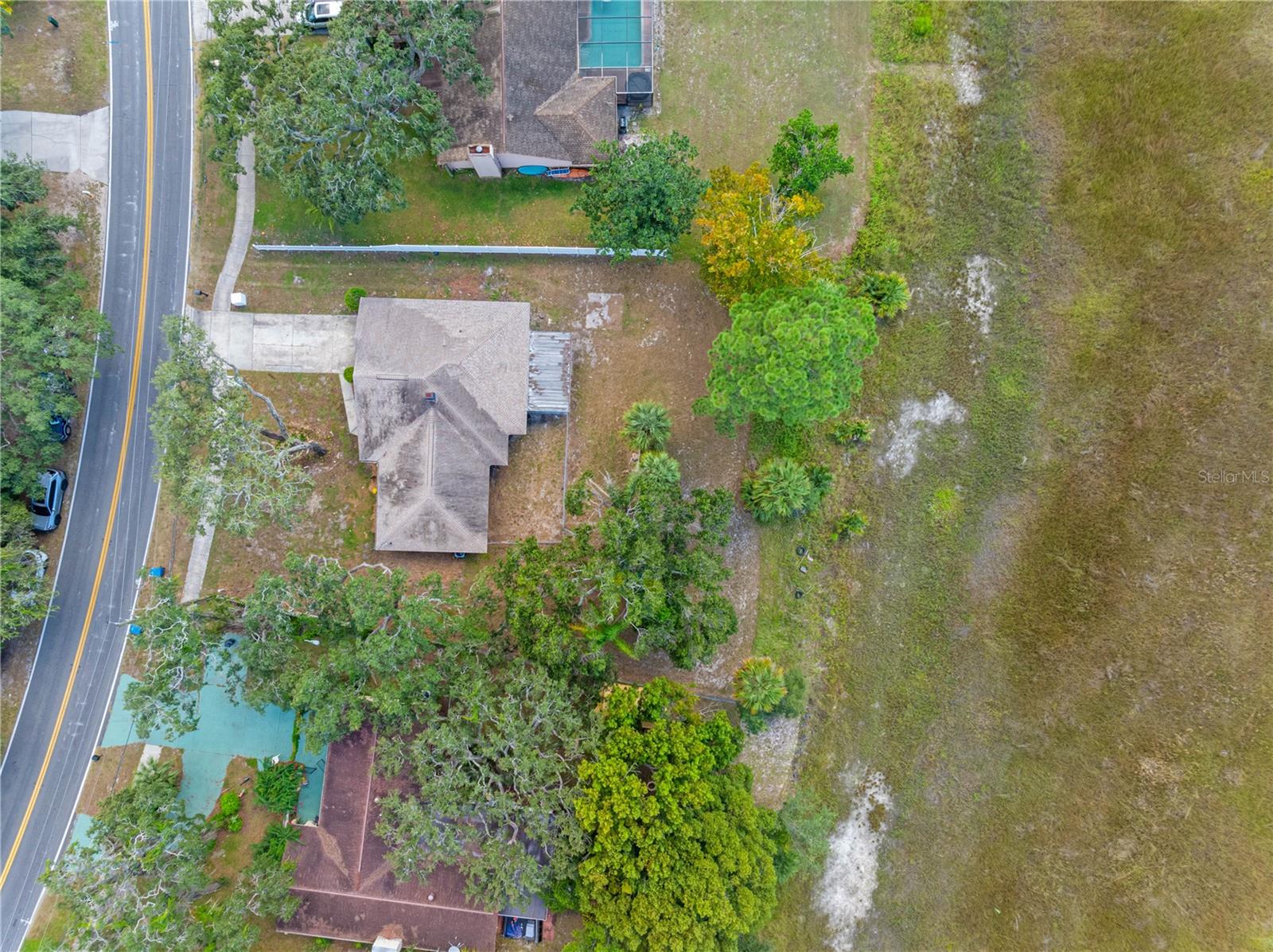 577 WATERFALL DR, SPRING HILL, FL — photo 46