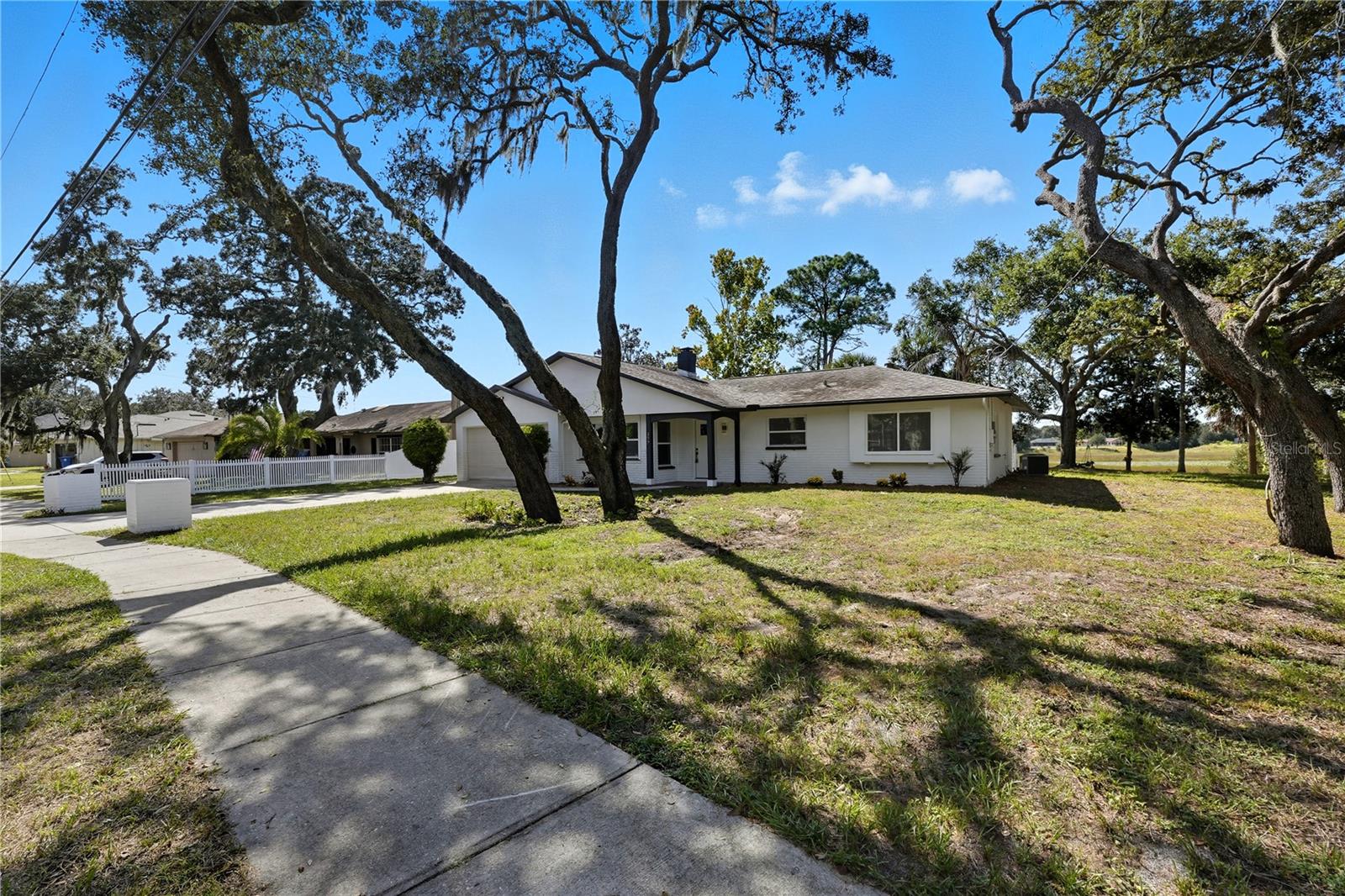 577 WATERFALL DR, SPRING HILL, FL — photo 50