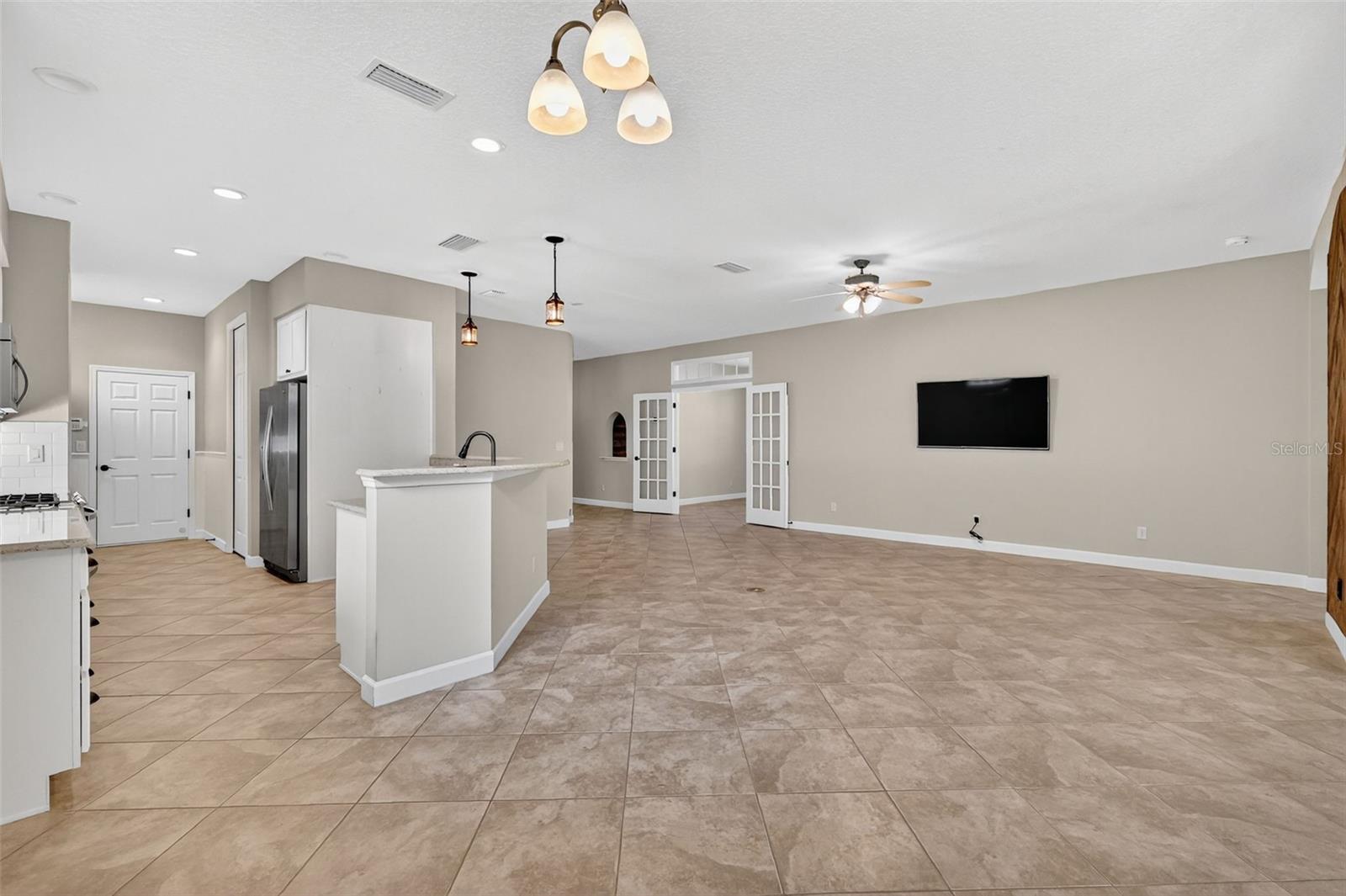8852 BRIDGEPORT BAY CIR, MOUNT DORA, FL — photo 30
