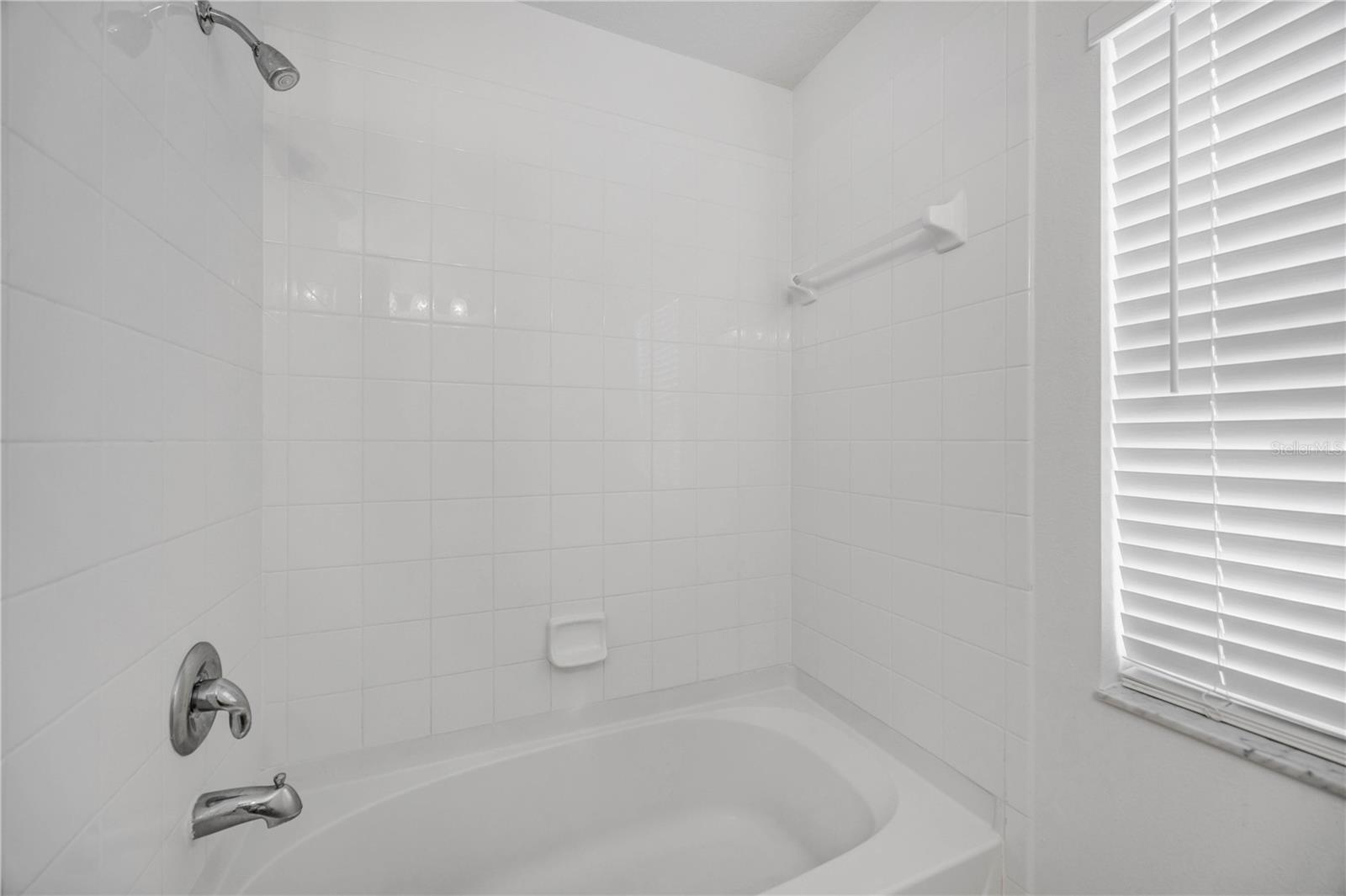 6923 WATERBROOK CT, GIBSONTON, FL — photo 29