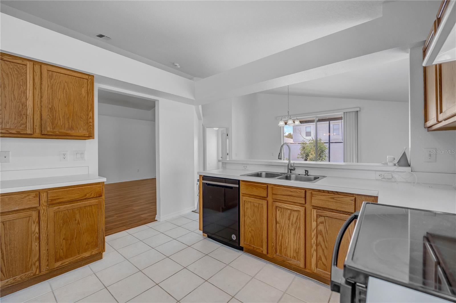 6923 WATERBROOK CT, GIBSONTON, FL — photo 48