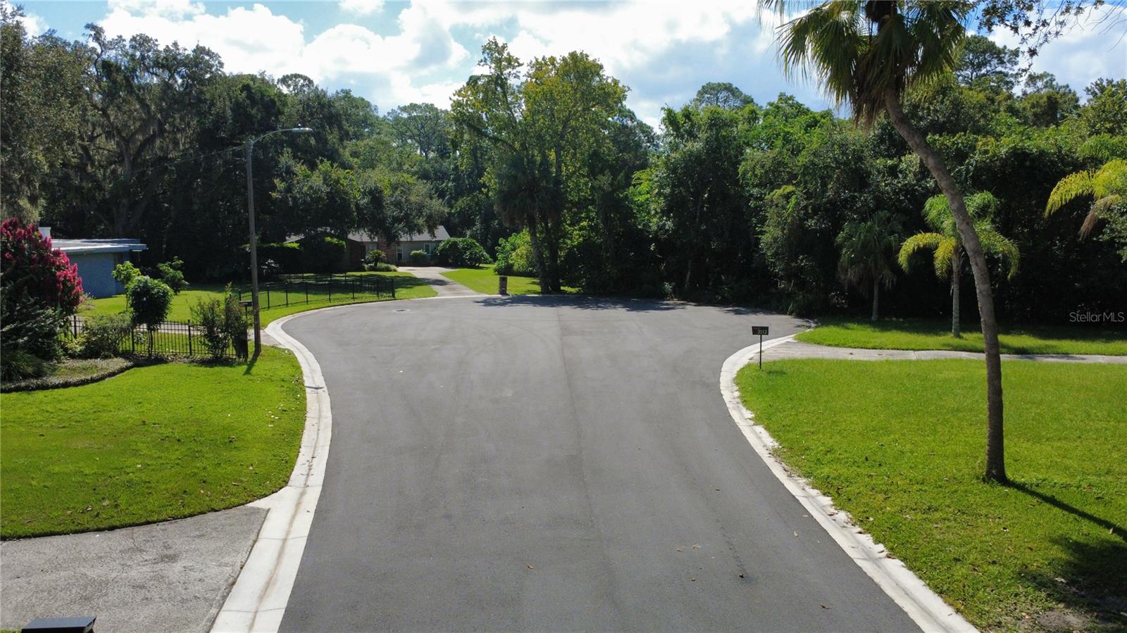 2016 GRANDVIEW AVE N, SANFORD, FL — photo 9