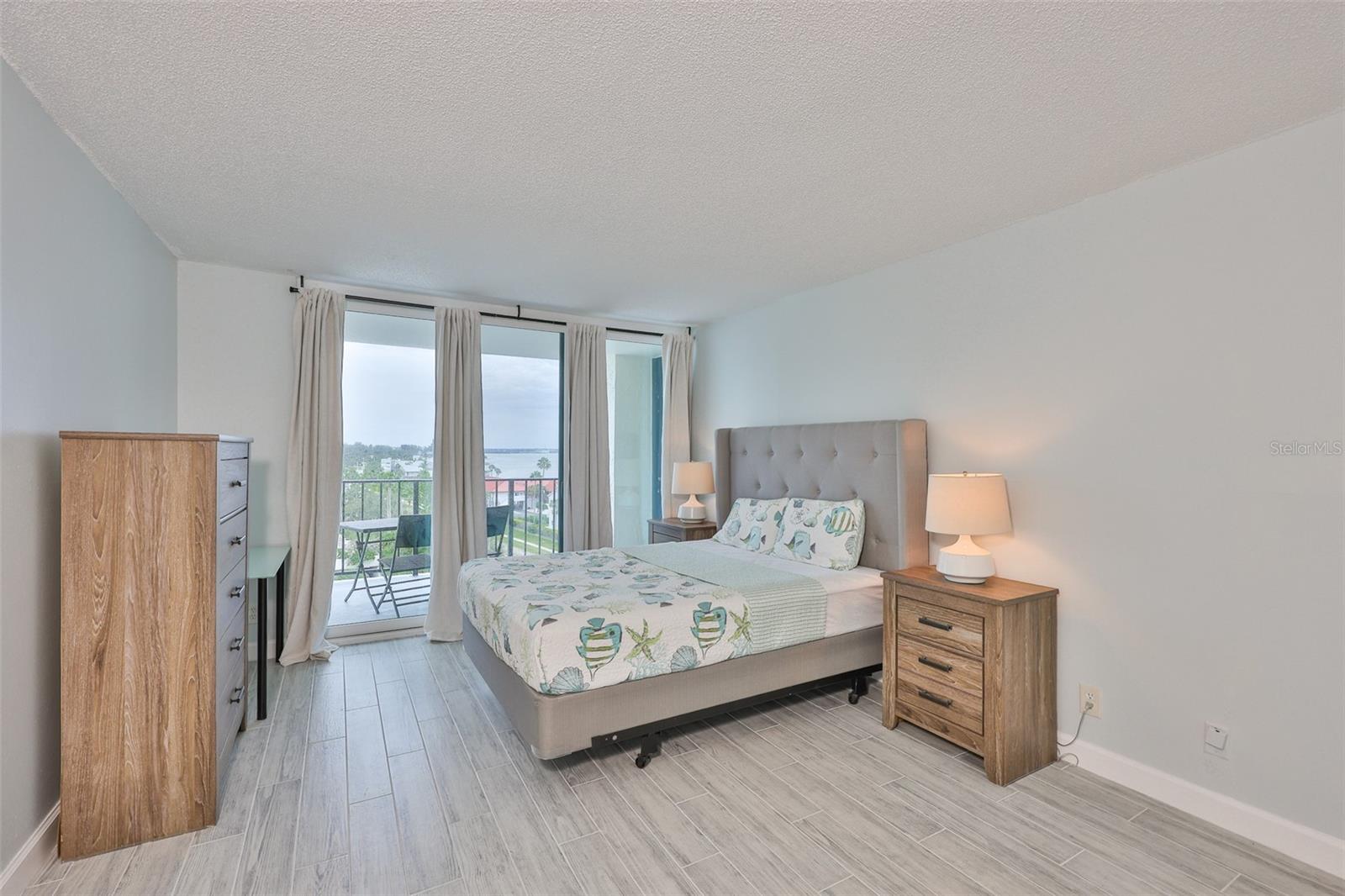 1400 GULF BLVD #704, CLEARWATER BEACH, FL — photo 41