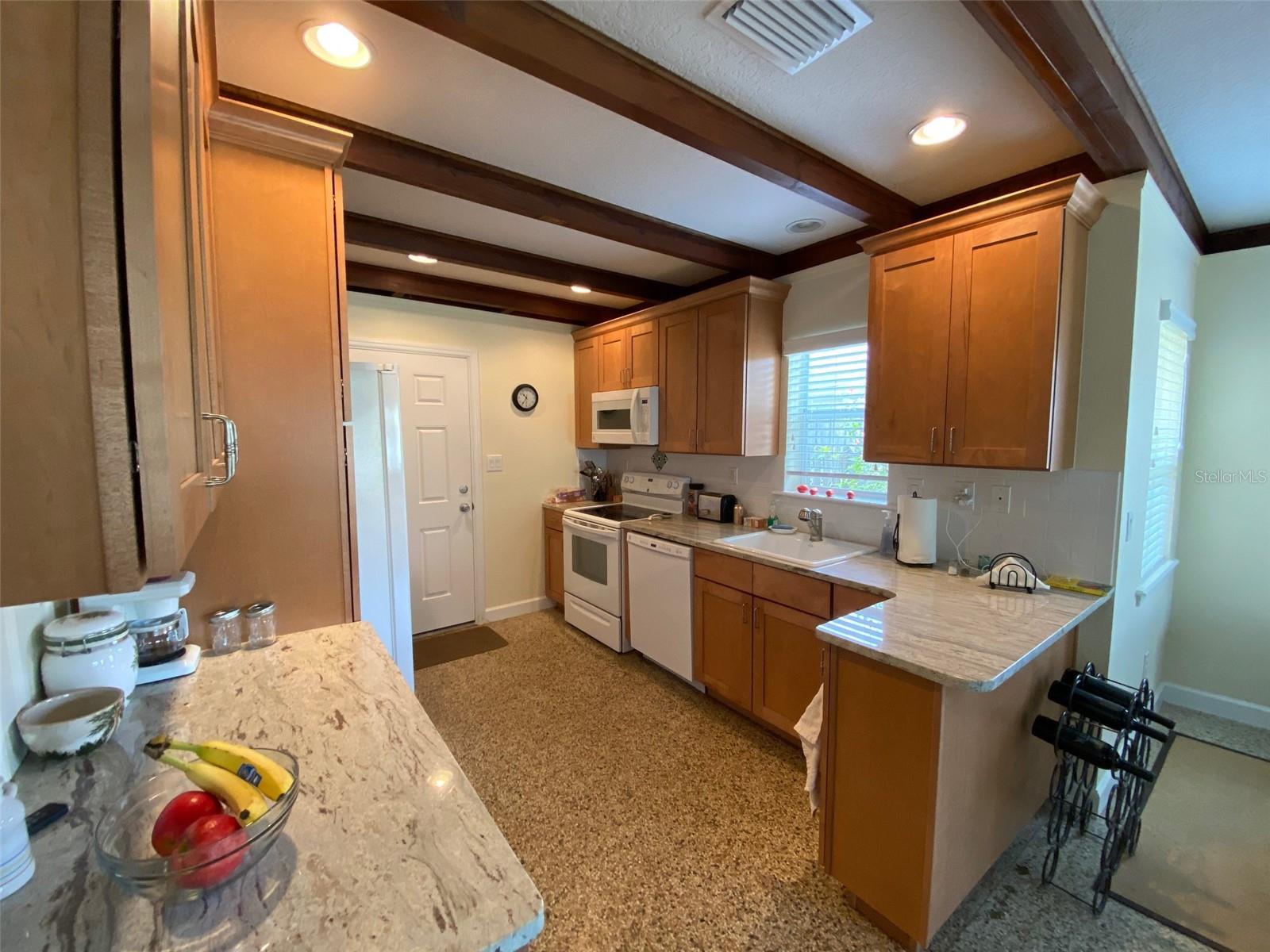 401 OAKWOOD AVE #A, NEW SMYRNA BEACH, FL — photo 9