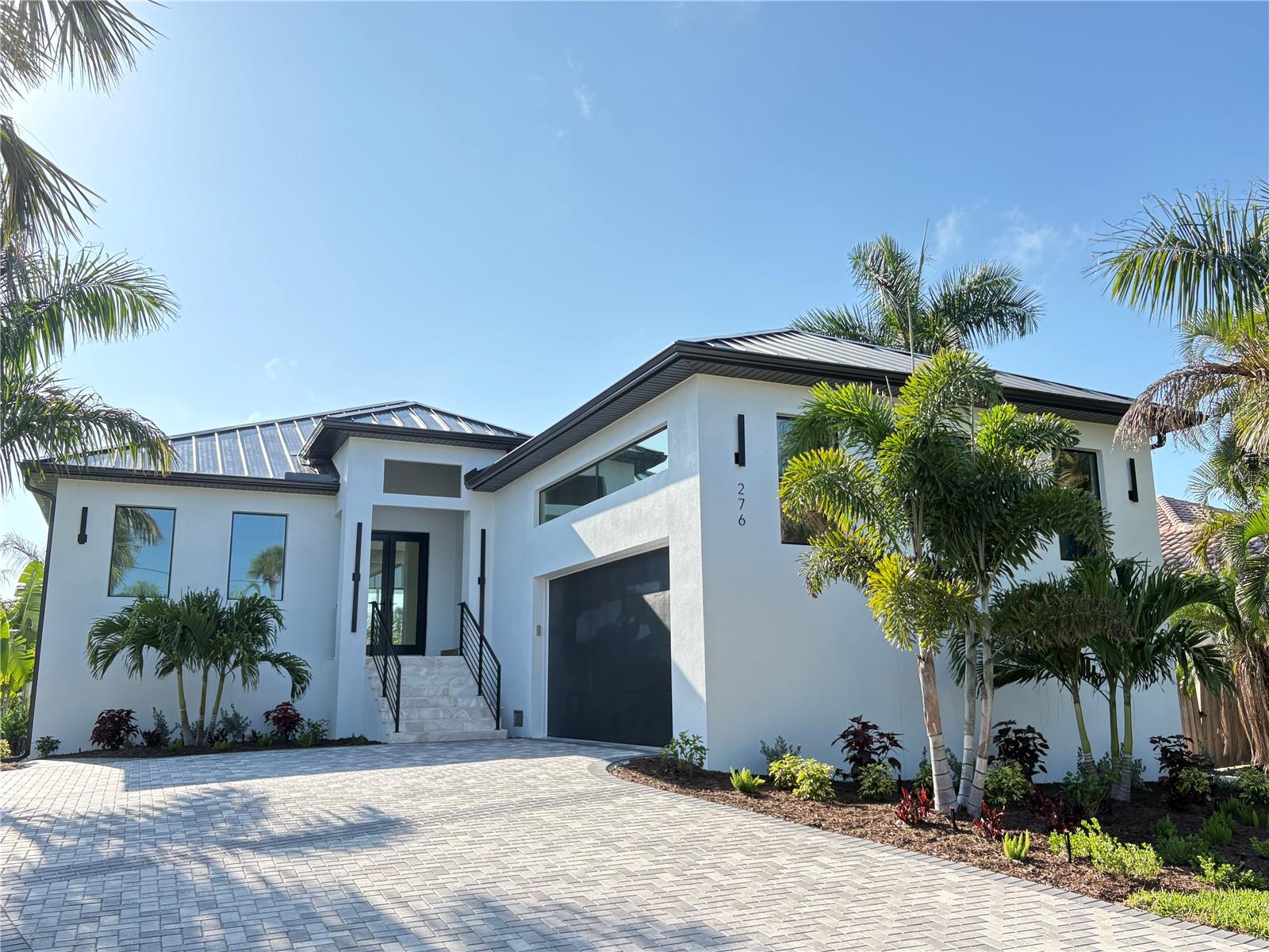 276 ISLAND CIR, SARASOTA, FL — photo 30