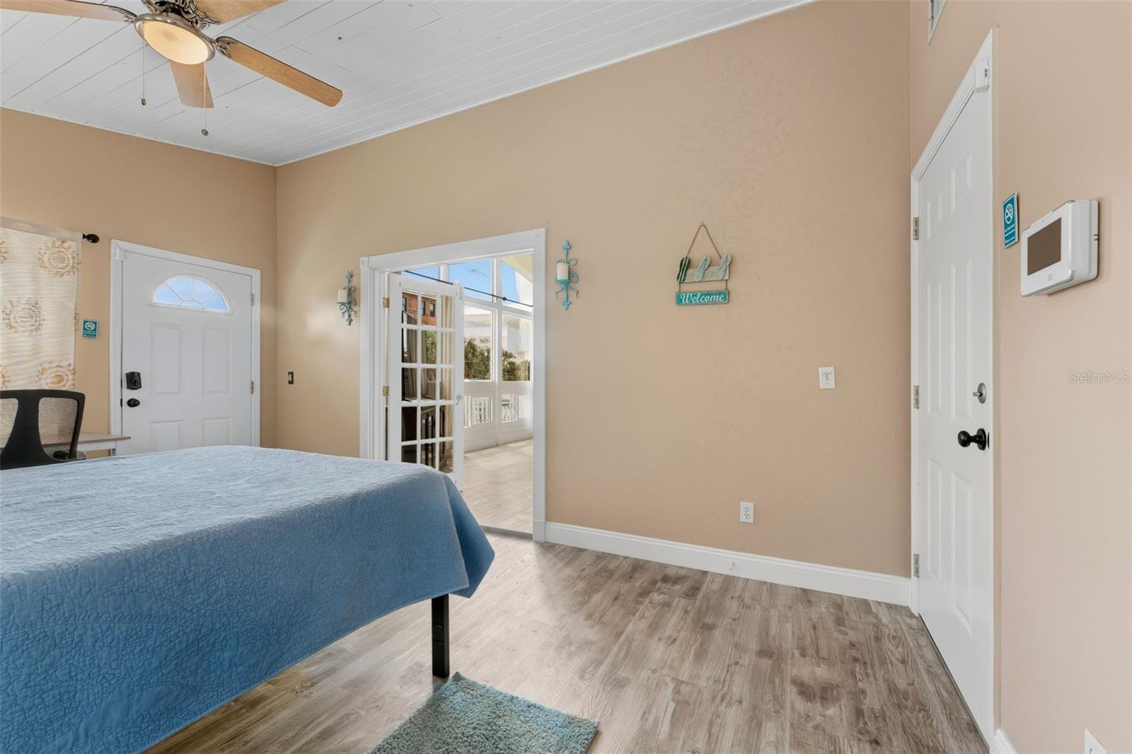 208 BATES AVE, INDIAN ROCKS BEACH, FL — photo 23