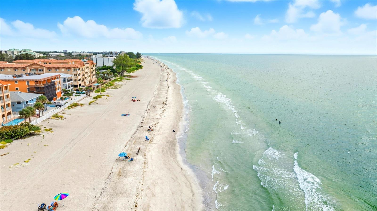 208 BATES AVE, INDIAN ROCKS BEACH, FL — photo 46
