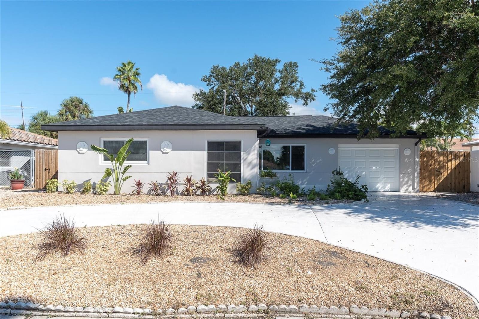 197 LIDO DR, ST PETE BEACH, FL