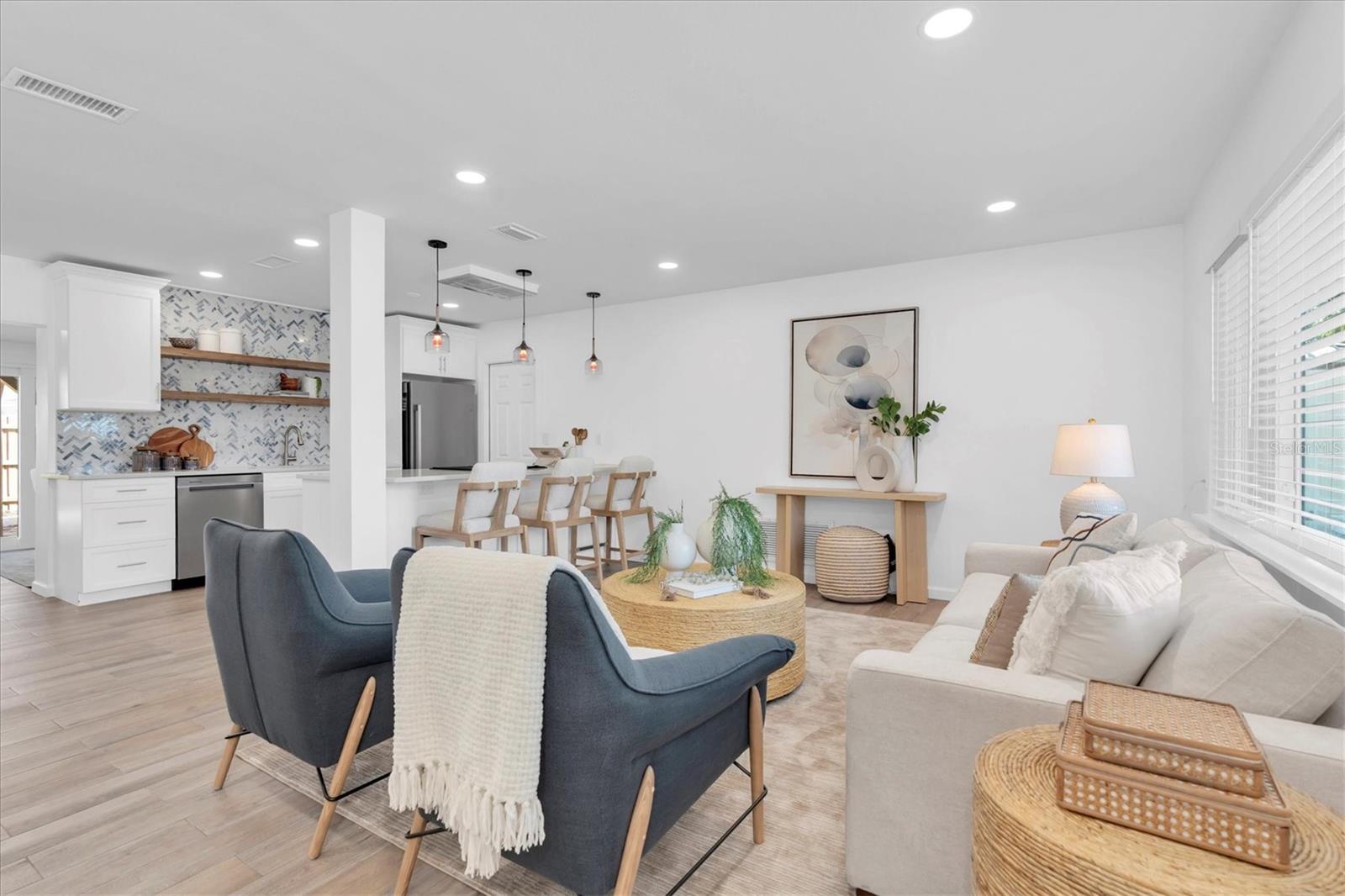 197 LIDO DR, ST PETE BEACH, FL — photo 9