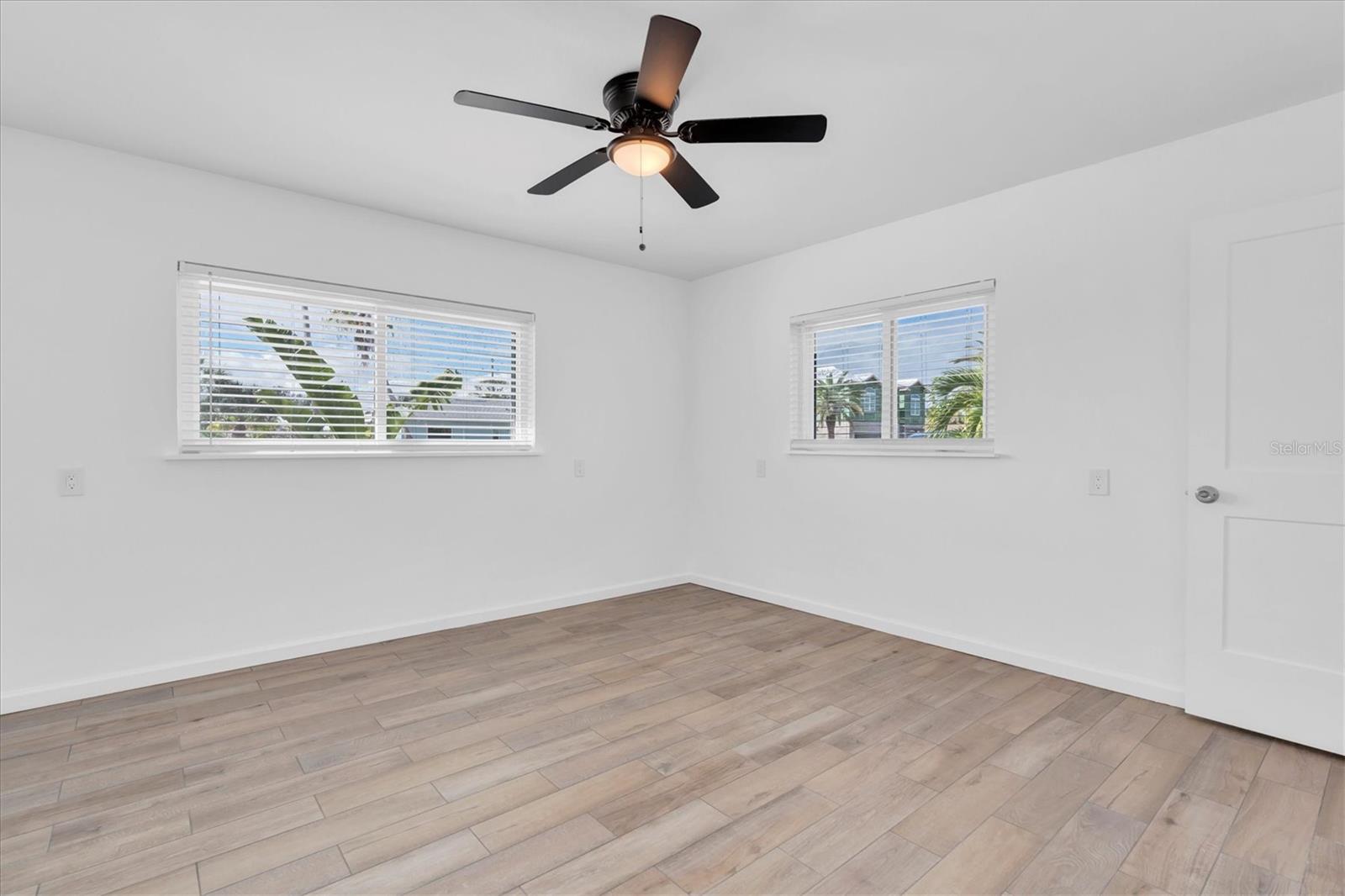 197 LIDO DR, ST PETE BEACH, FL — photo 24