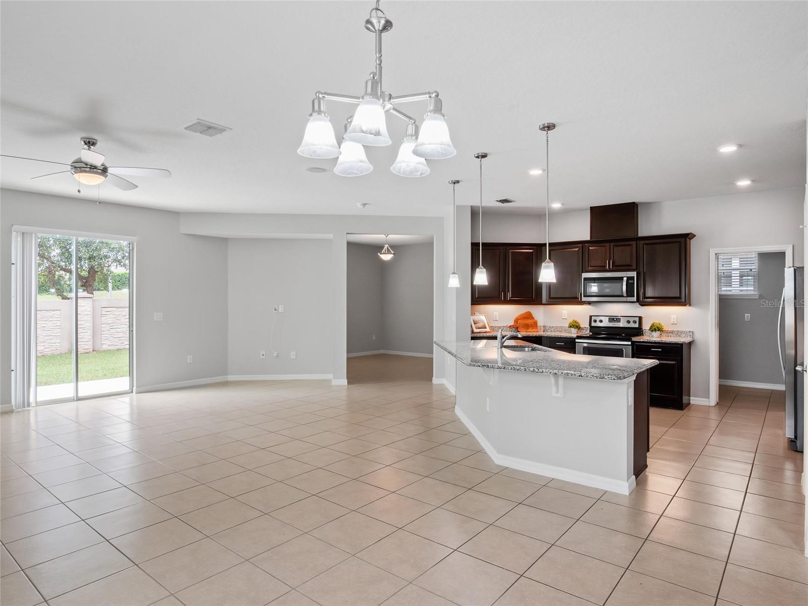 476 BOTTLEBRUSH LOOP, SANFORD, FL — photo 6