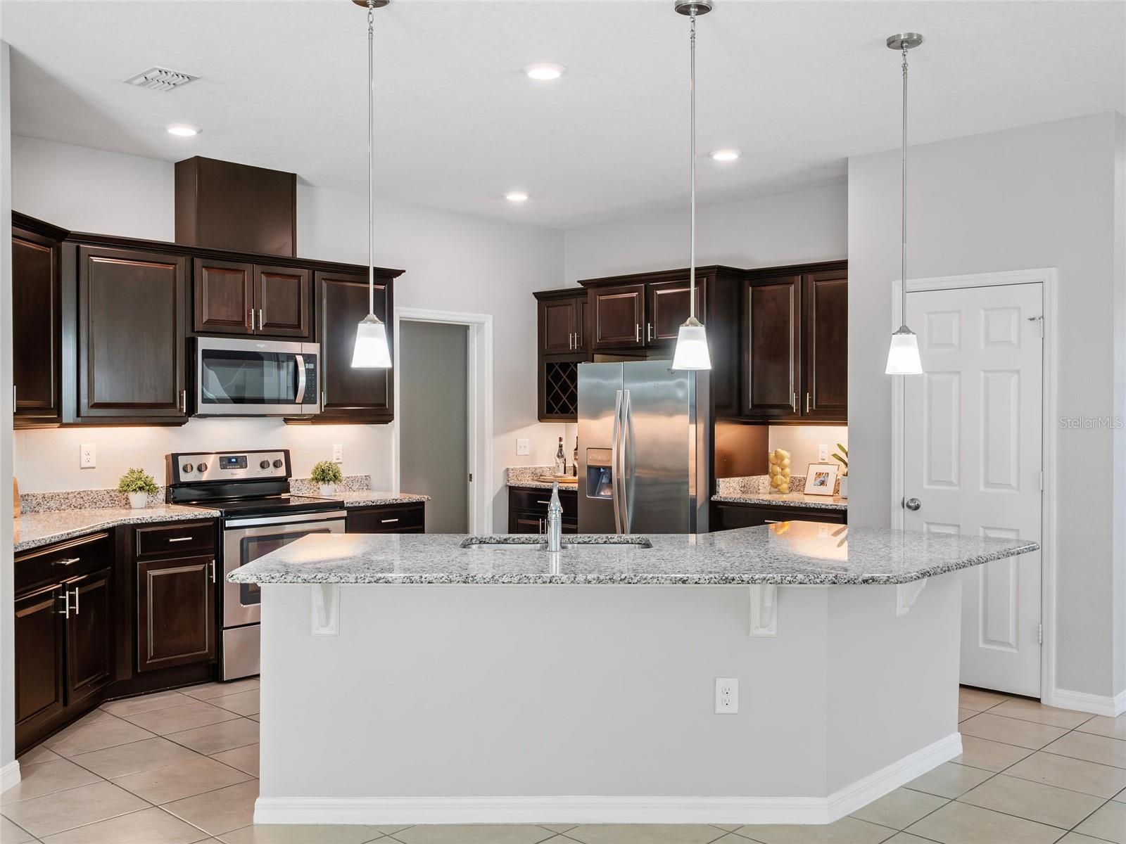 476 BOTTLEBRUSH LOOP, SANFORD, FL — photo 10