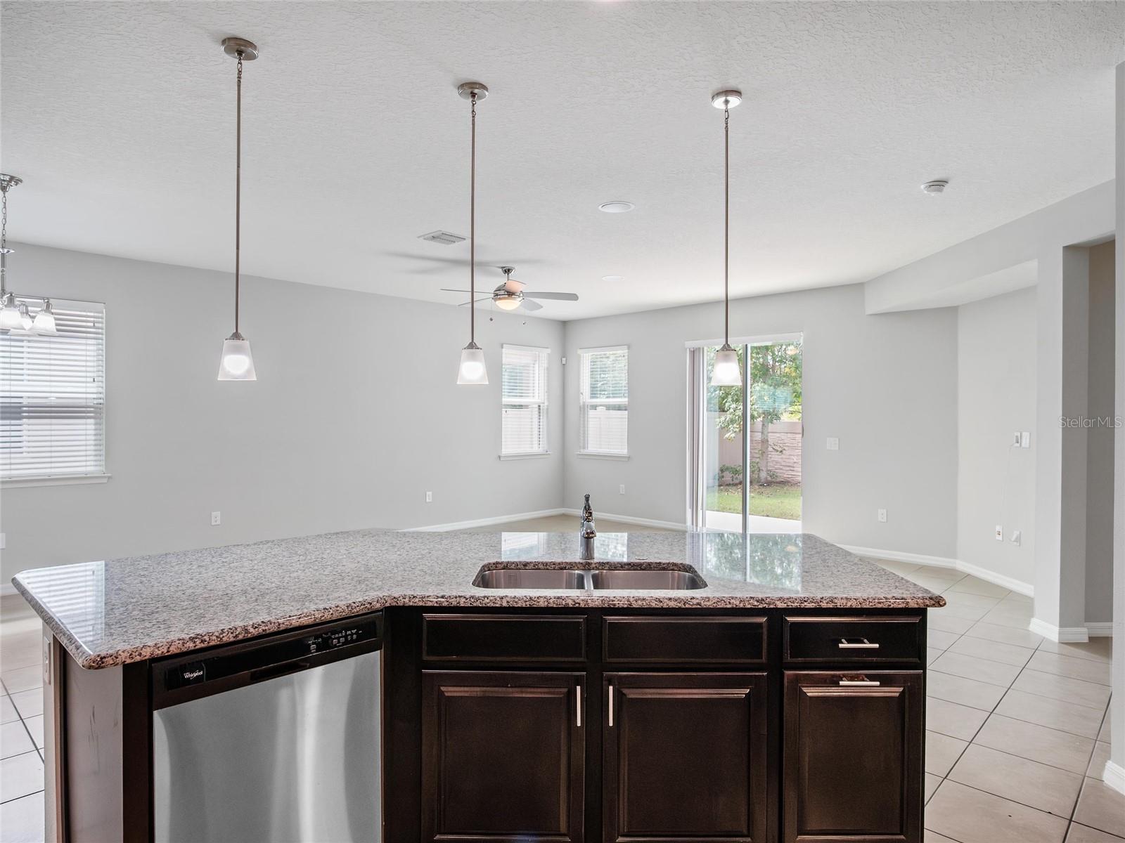476 BOTTLEBRUSH LOOP, SANFORD, FL — photo 13