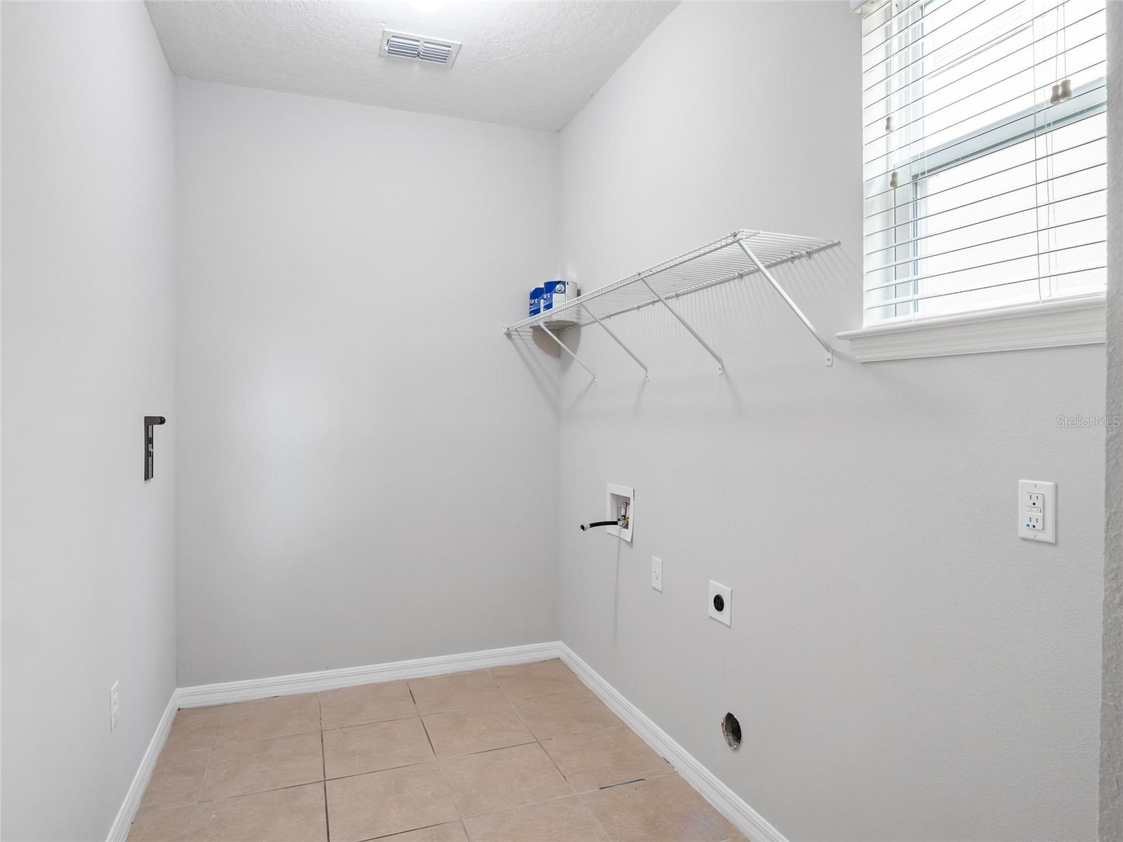 476 BOTTLEBRUSH LOOP, SANFORD, FL — photo 16