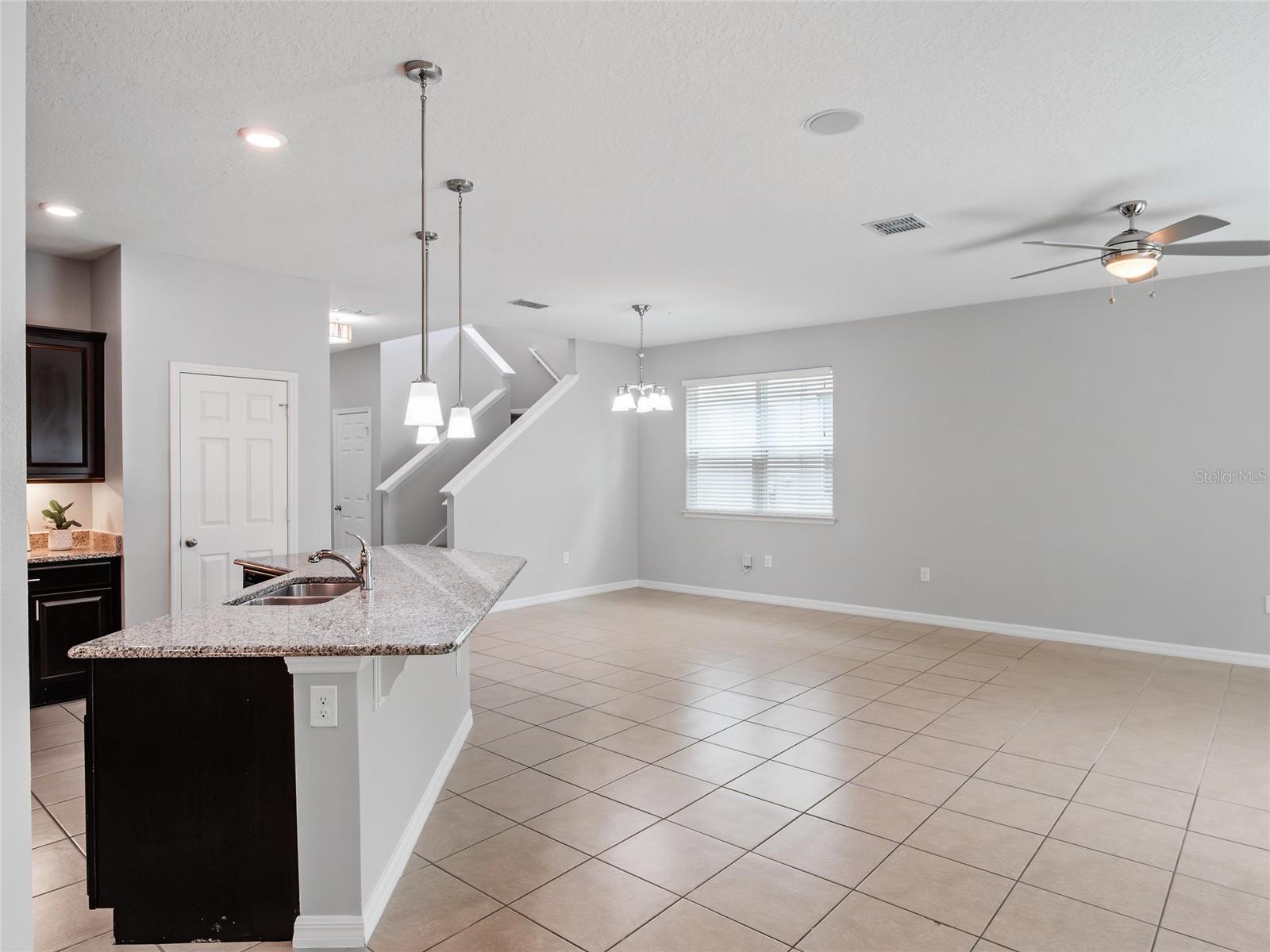 476 BOTTLEBRUSH LOOP, SANFORD, FL — photo 17