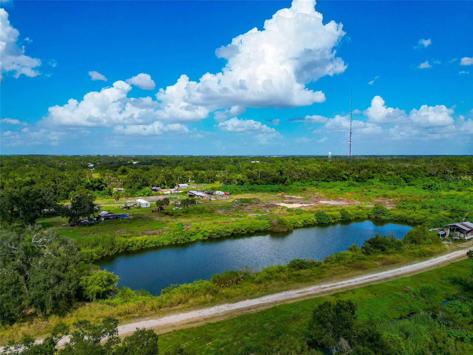 301 EAST RD, SARASOTA, FL — photo 9