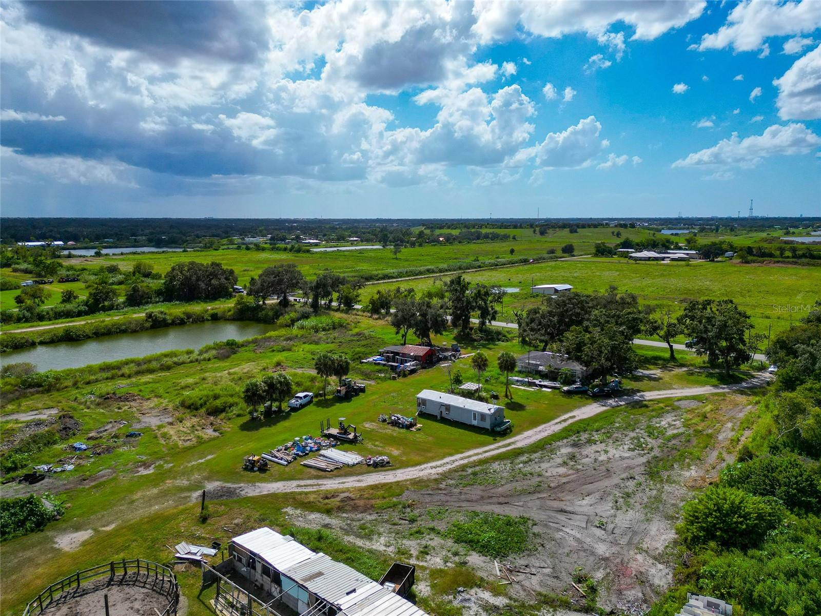 301 EAST RD, SARASOTA, FL — photo 19
