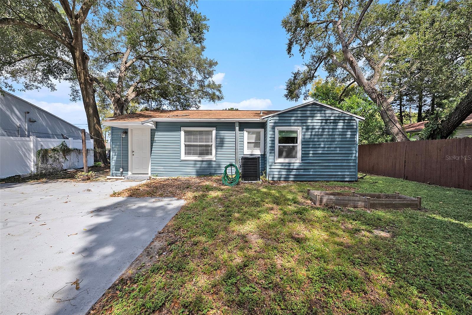1209 E FLORA ST, TAMPA, FL — photo 23