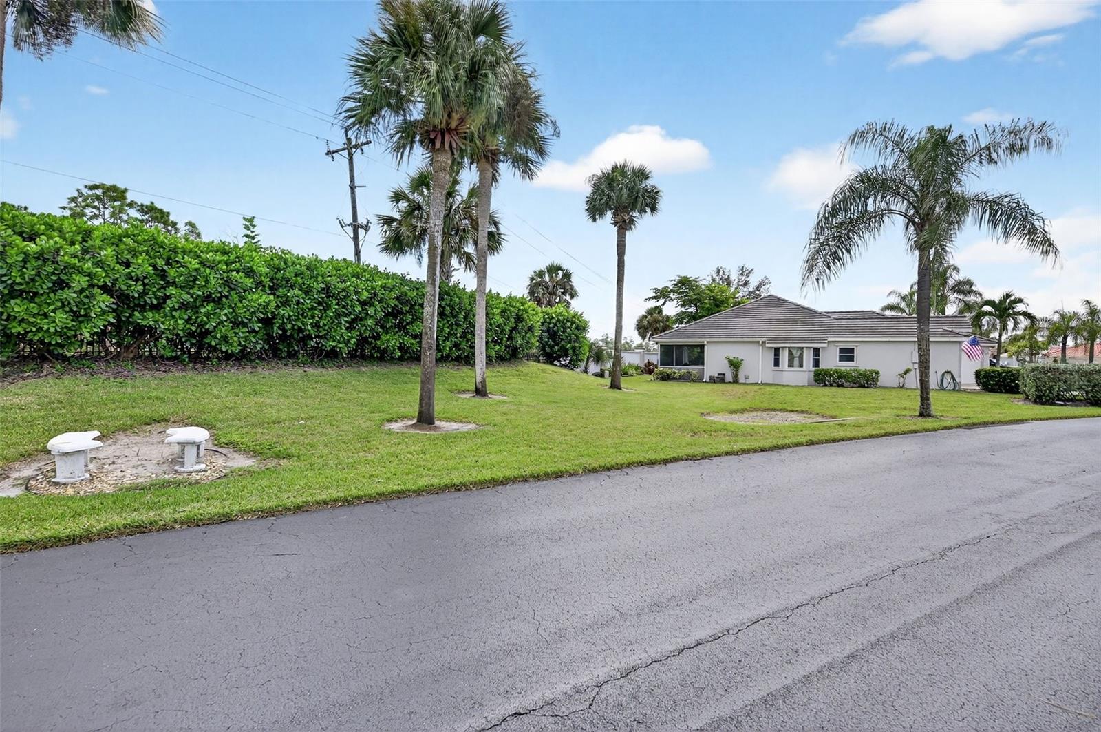 2070 KING TARPON DR, PUNTA GORDA, FL — photo 10