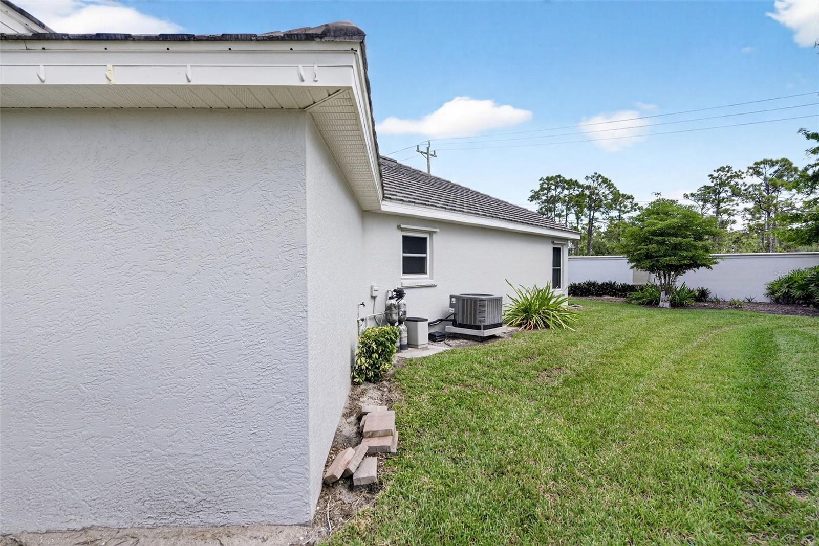 2070 KING TARPON DR, PUNTA GORDA, FL — photo 41