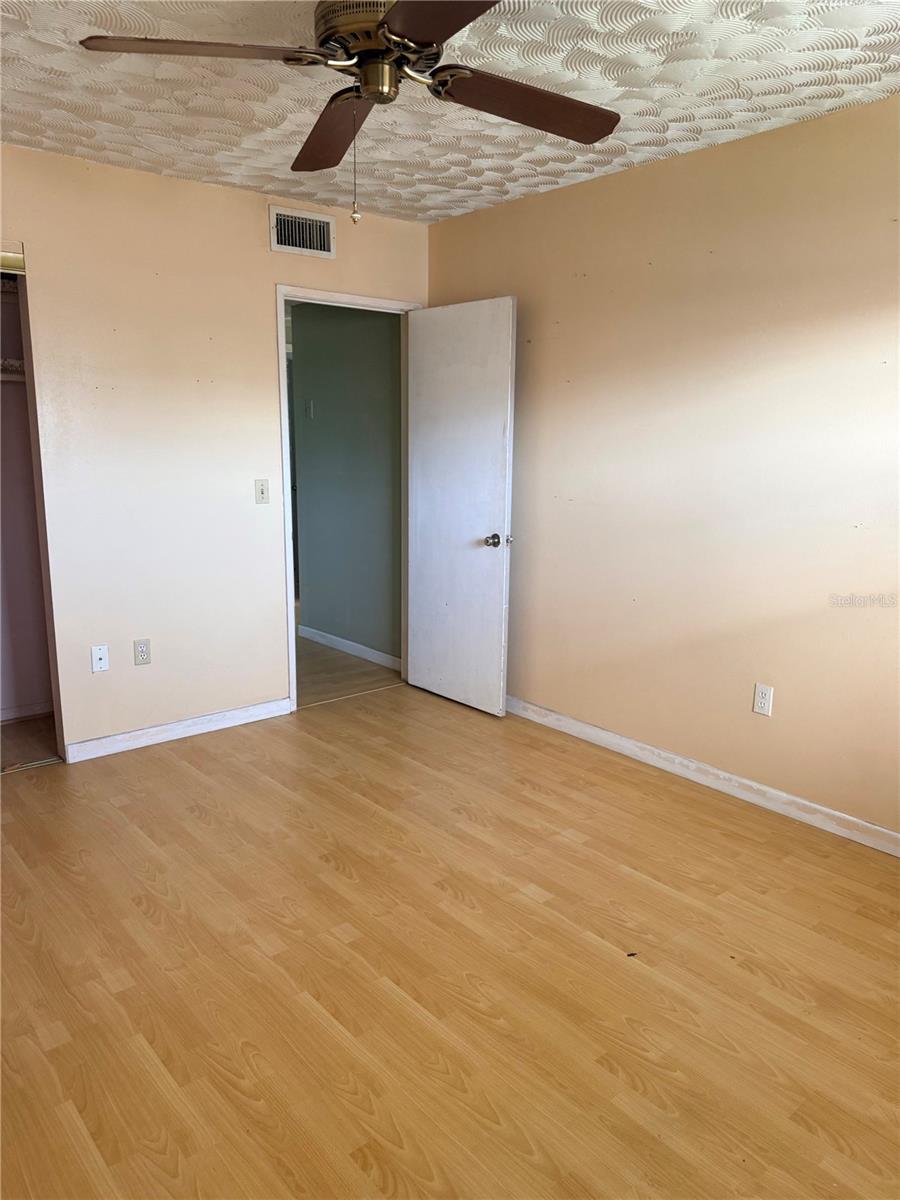 5900 21ST ST N #10, ST PETERSBURG, FL — photo 27