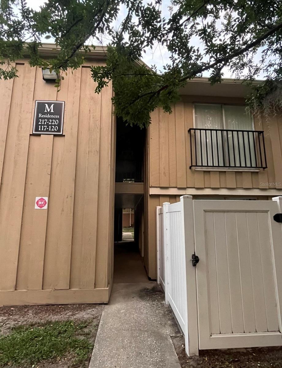 507 NW 39TH RD #220, GAINESVILLE, FL — photo 2
