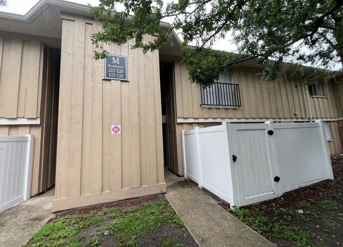 507 NW 39TH RD #220, GAINESVILLE, FL