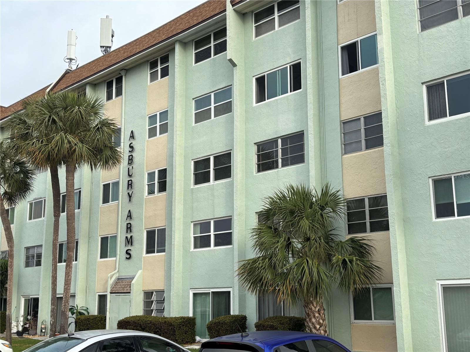 801 83RD AVE N #127, ST PETERSBURG, FL