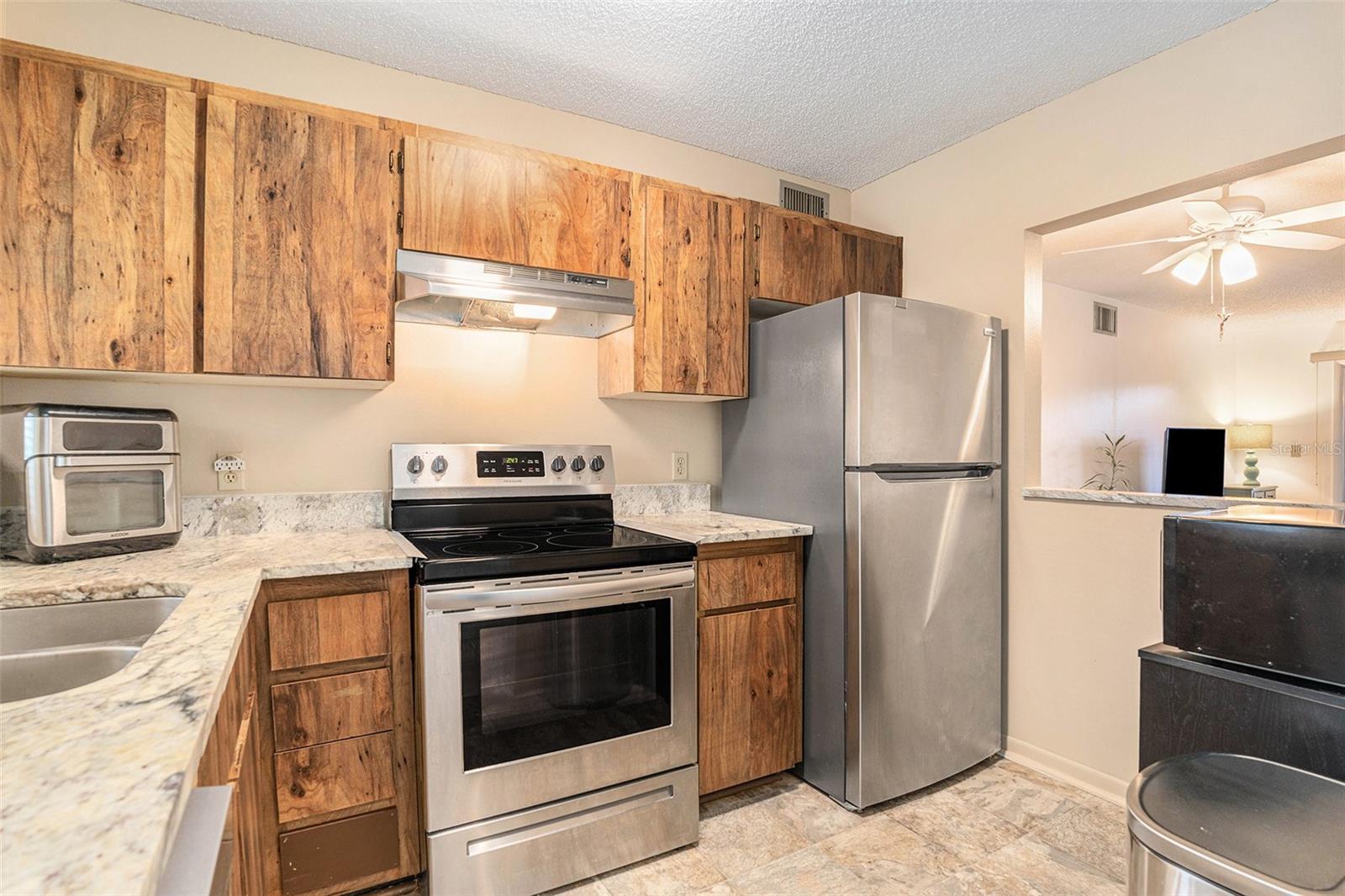 801 83RD AVE N #127, ST PETERSBURG, FL — photo 11