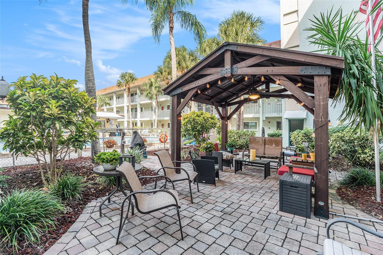 801 83RD AVE N #127, ST PETERSBURG, FL — photo 25