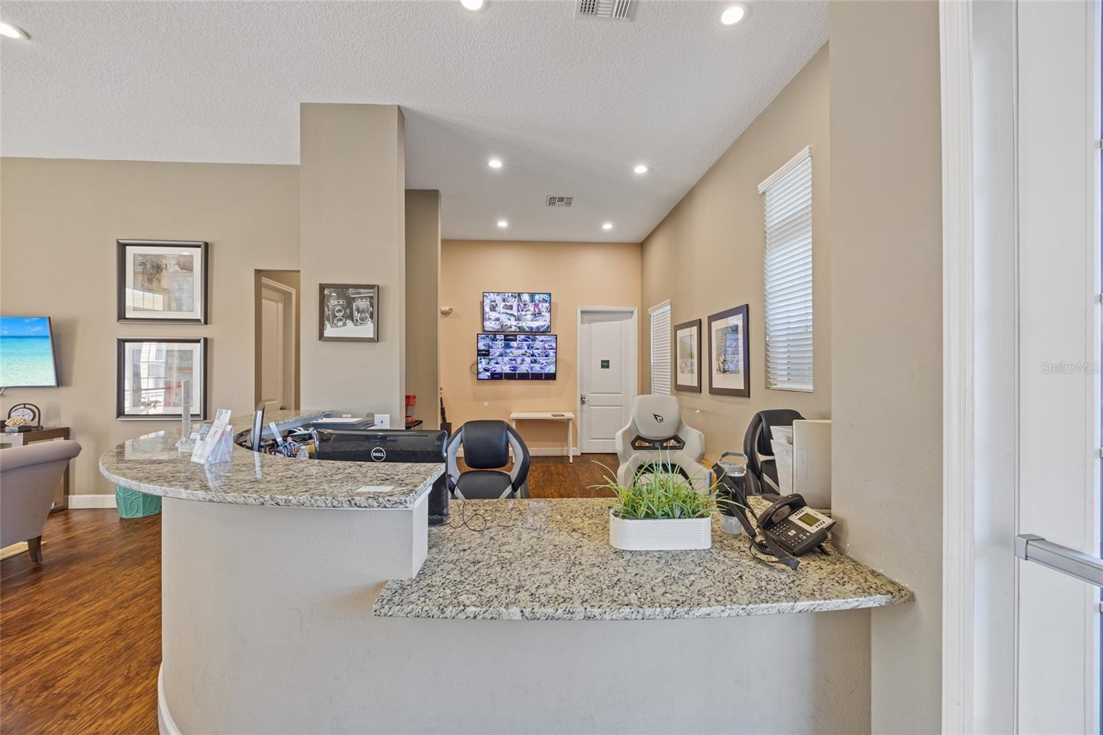 8945 SHINE DR, KISSIMMEE, FL — photo 14