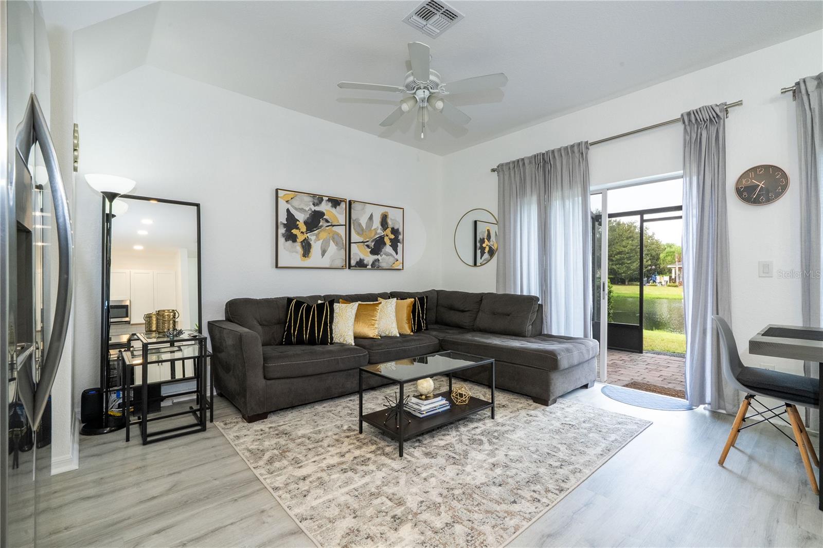 2433 CARAVELLE CIR, KISSIMMEE, FL — photo 19