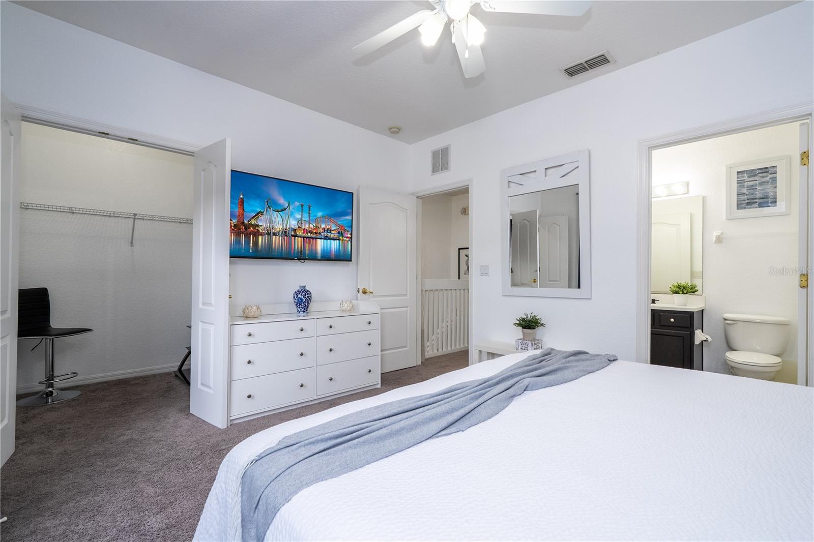 2433 CARAVELLE CIR, KISSIMMEE, FL — photo 26