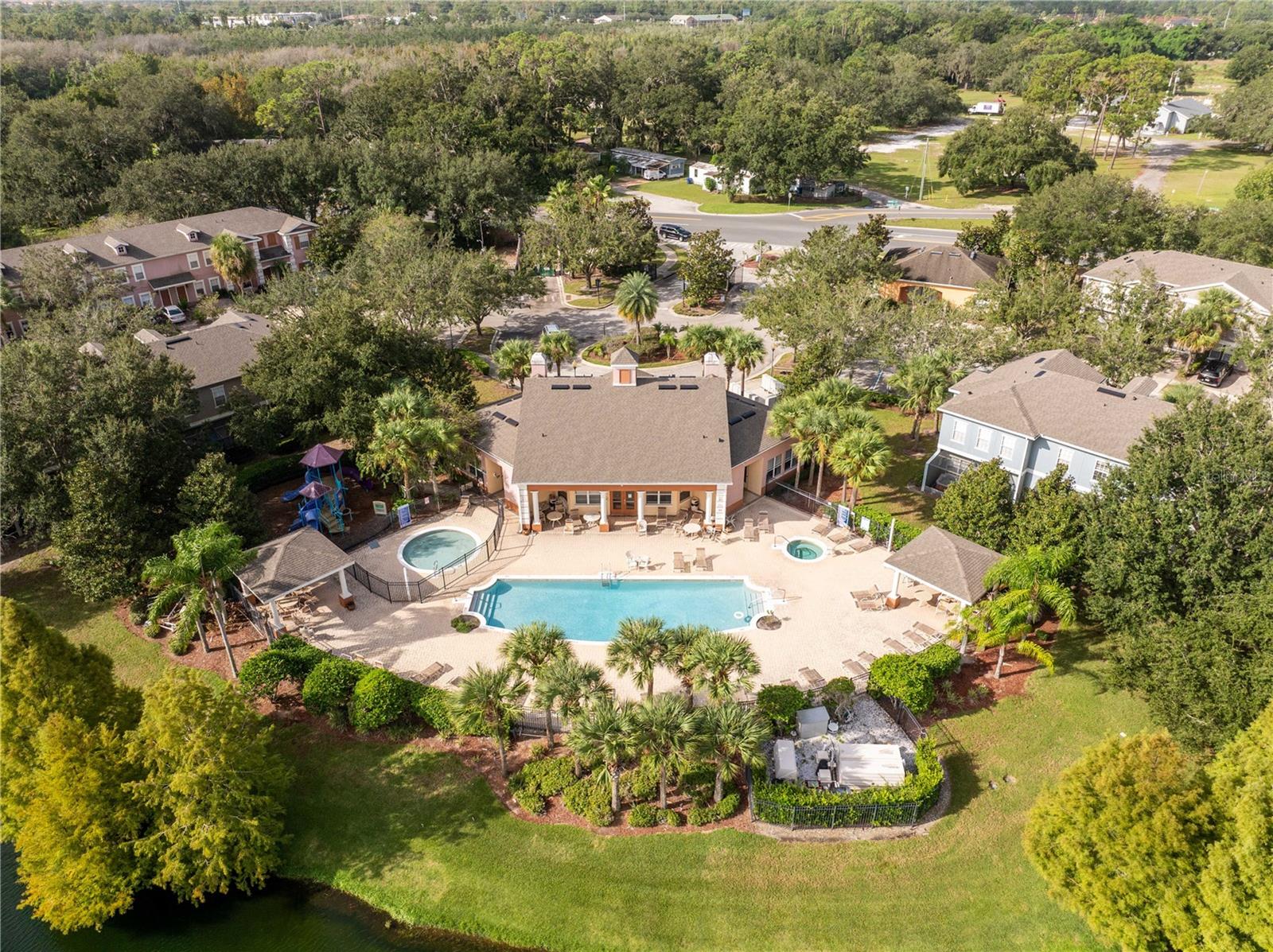 2433 CARAVELLE CIR, KISSIMMEE, FL — photo 47