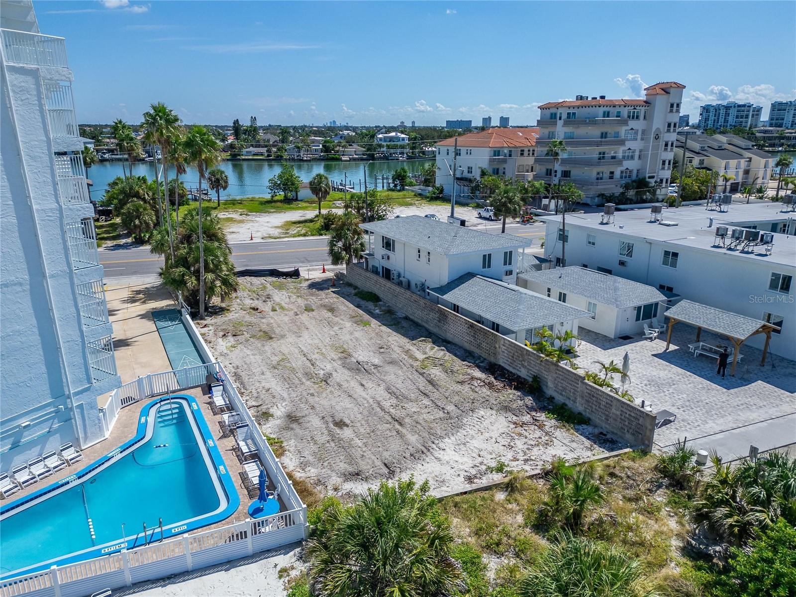 10178 GULF BLVD, TREASURE ISLAND, FL — photo 9