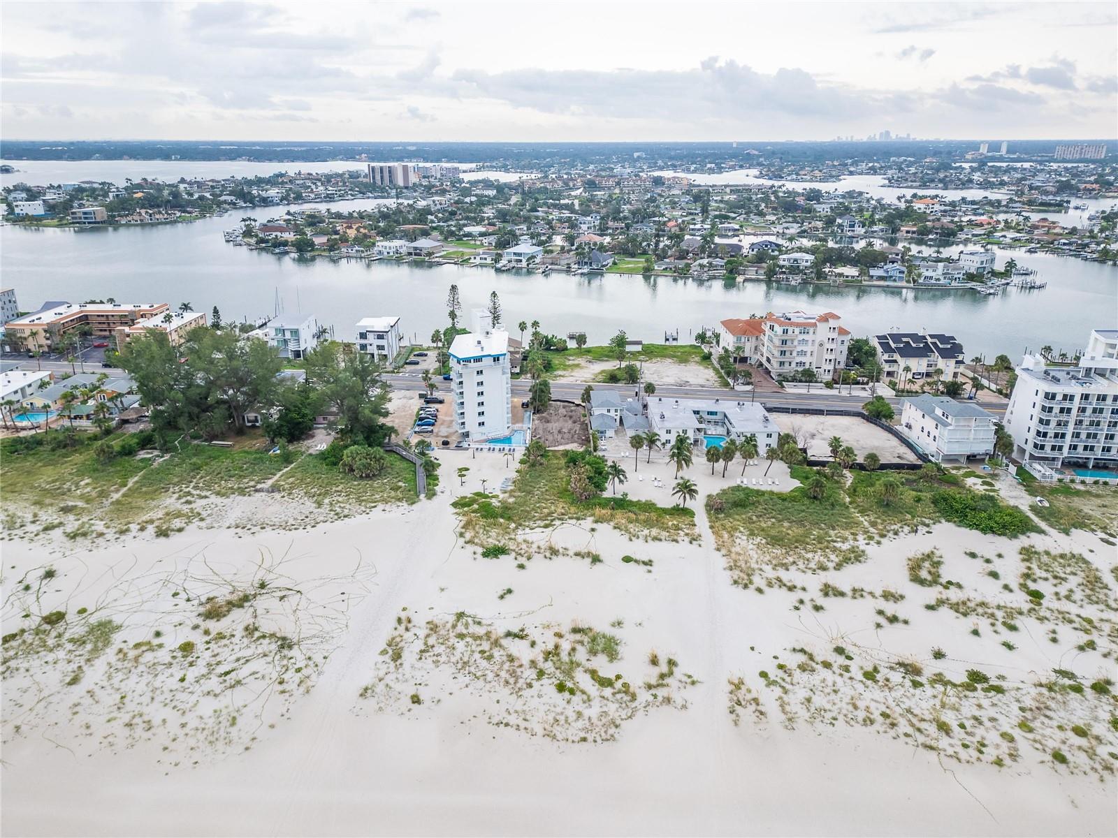 10178 GULF BLVD, TREASURE ISLAND, FL — photo 11