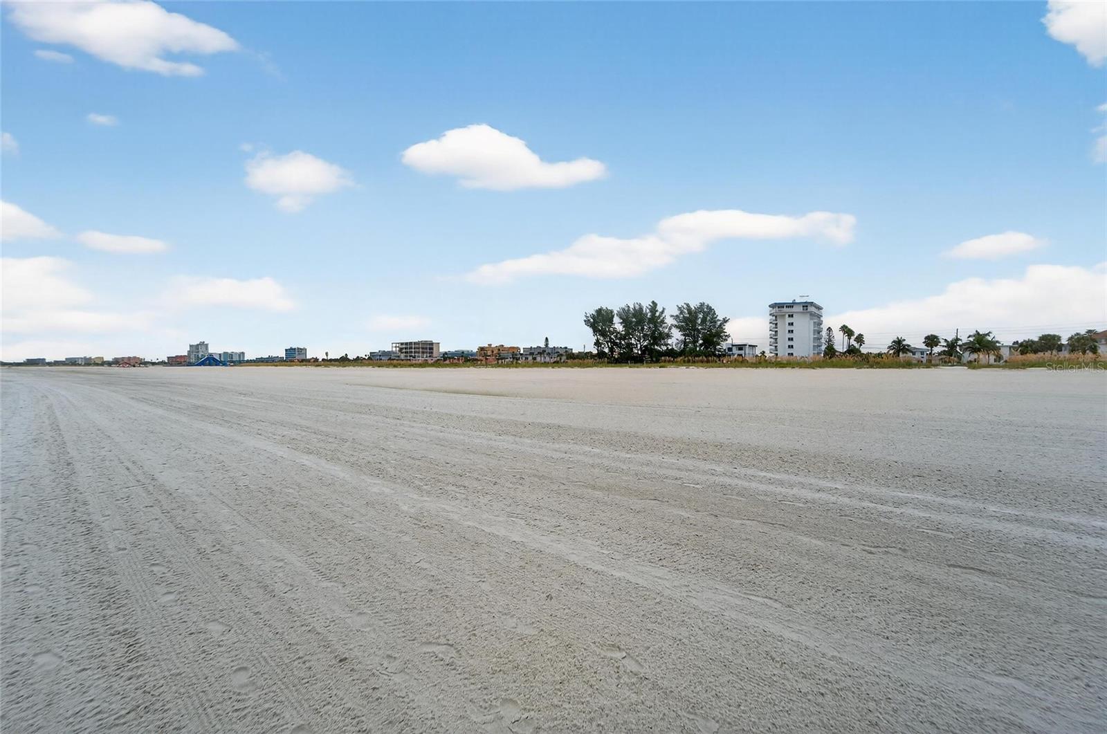 10178 GULF BLVD, TREASURE ISLAND, FL — photo 23