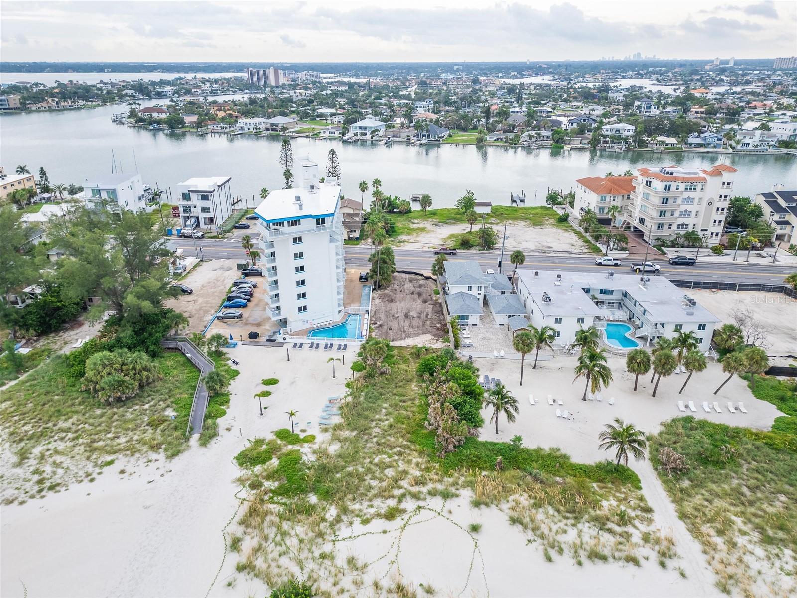 10178 GULF BLVD, TREASURE ISLAND, FL — photo 48