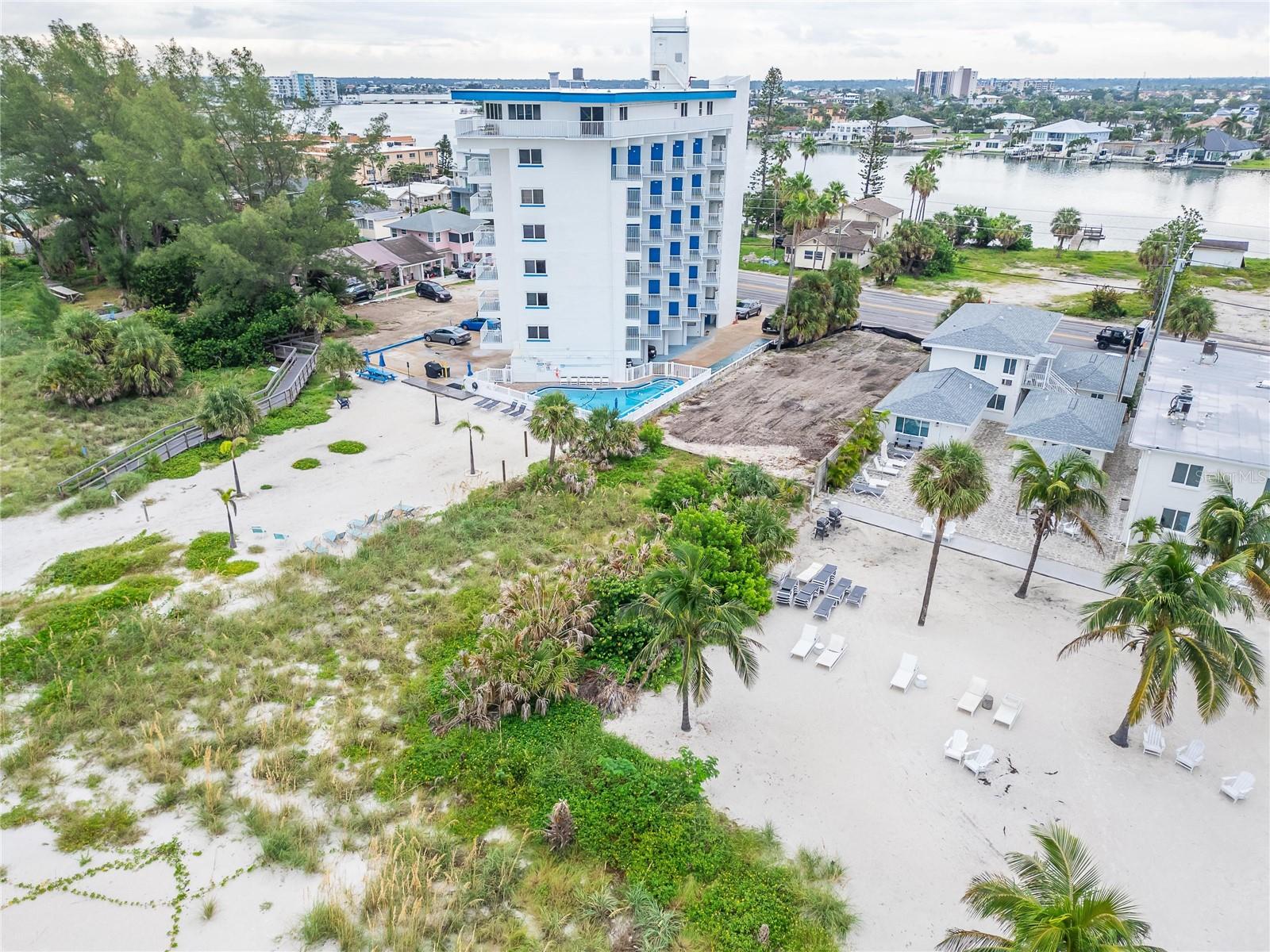 10178 GULF BLVD, TREASURE ISLAND, FL — photo 52