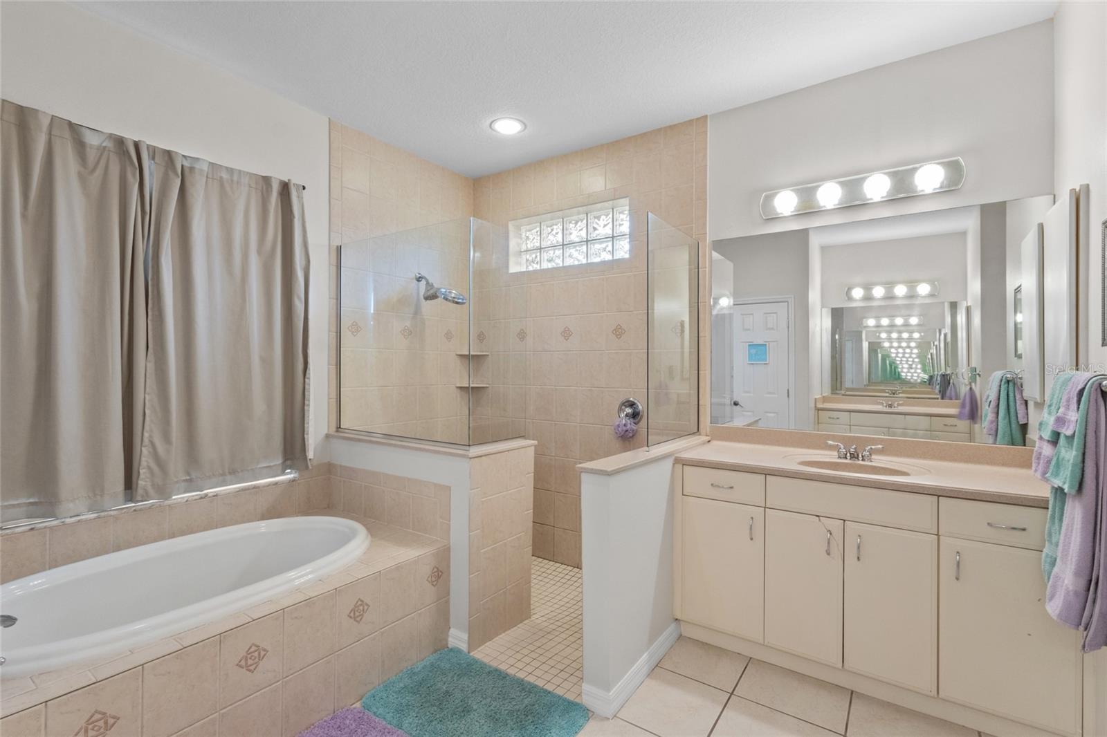 111 141ST CT NE, BRADENTON, FL — photo 9