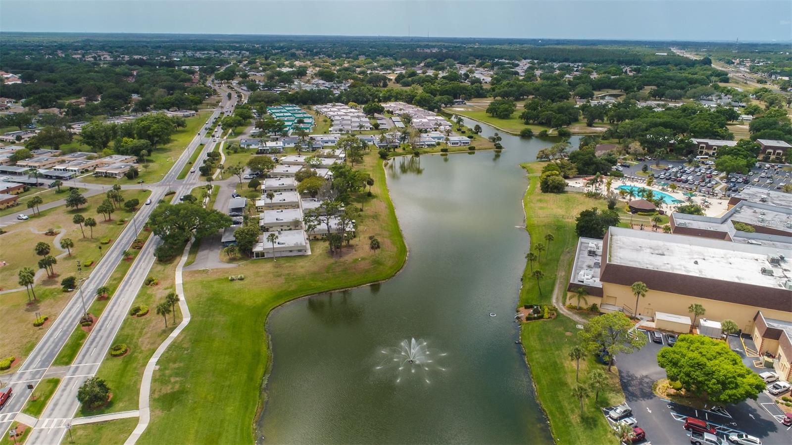 1908 CANTERBURY LN #20, SUN CITY CENTER, FL — photo 28