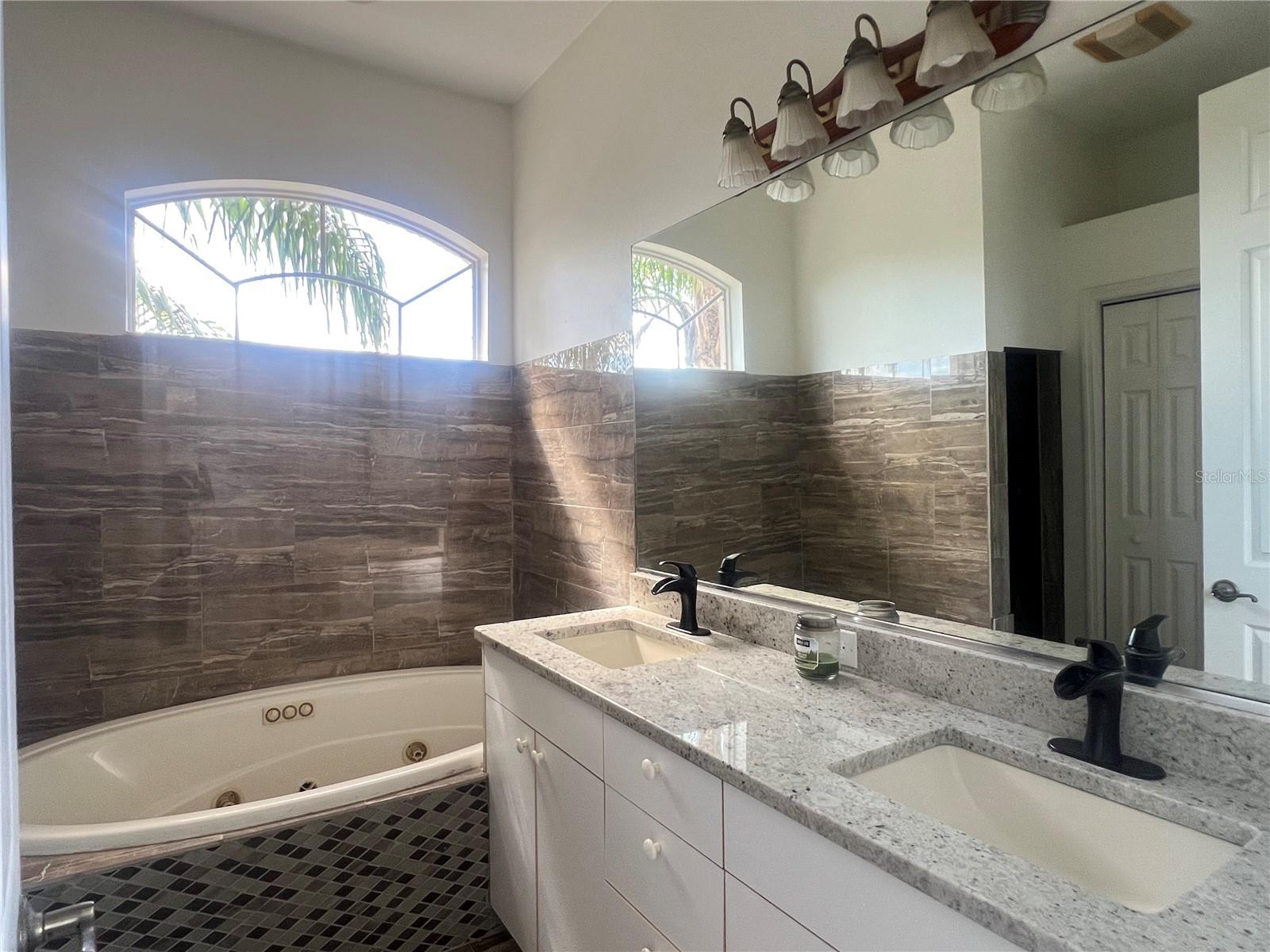 6222 LAUREL CREEK TRL, ELLENTON, FL — photo 10