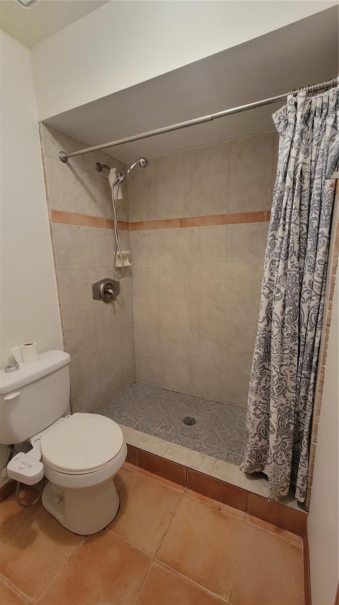1011 LOVE LN #31, APOPKA, FL — photo 12