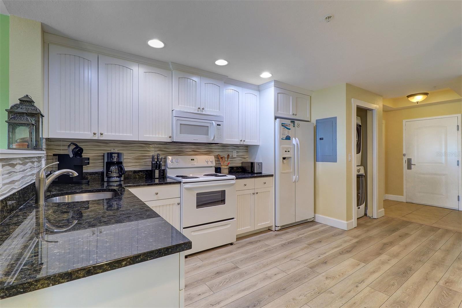 399 2ND ST #716, INDIAN ROCKS BEACH, FL — photo 18